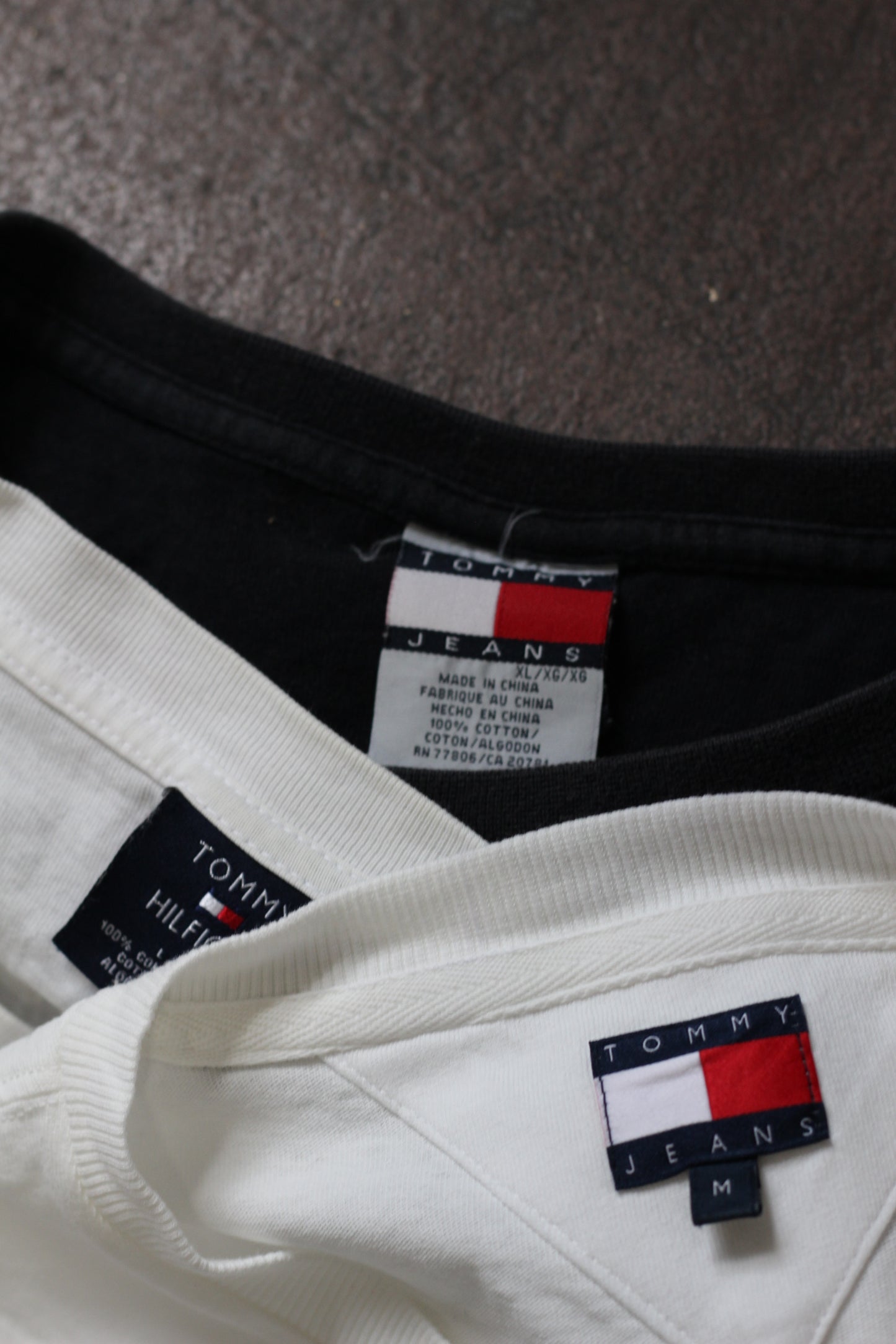 90’s Tommy Hilfiger Vintage Print T-Shirt x3点