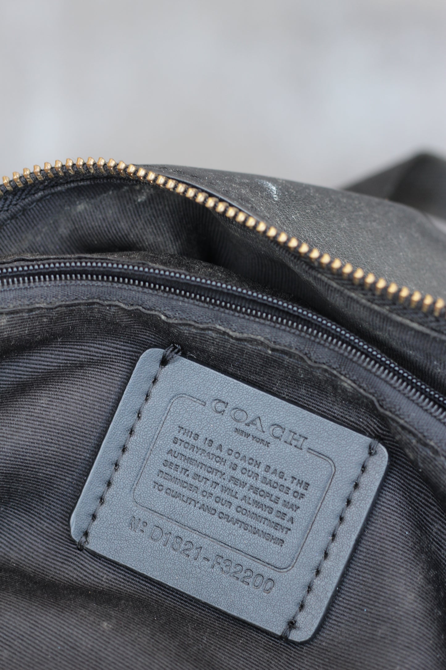 Coach & UNGARO Signature Backpack & Shoulder Bag x2点
