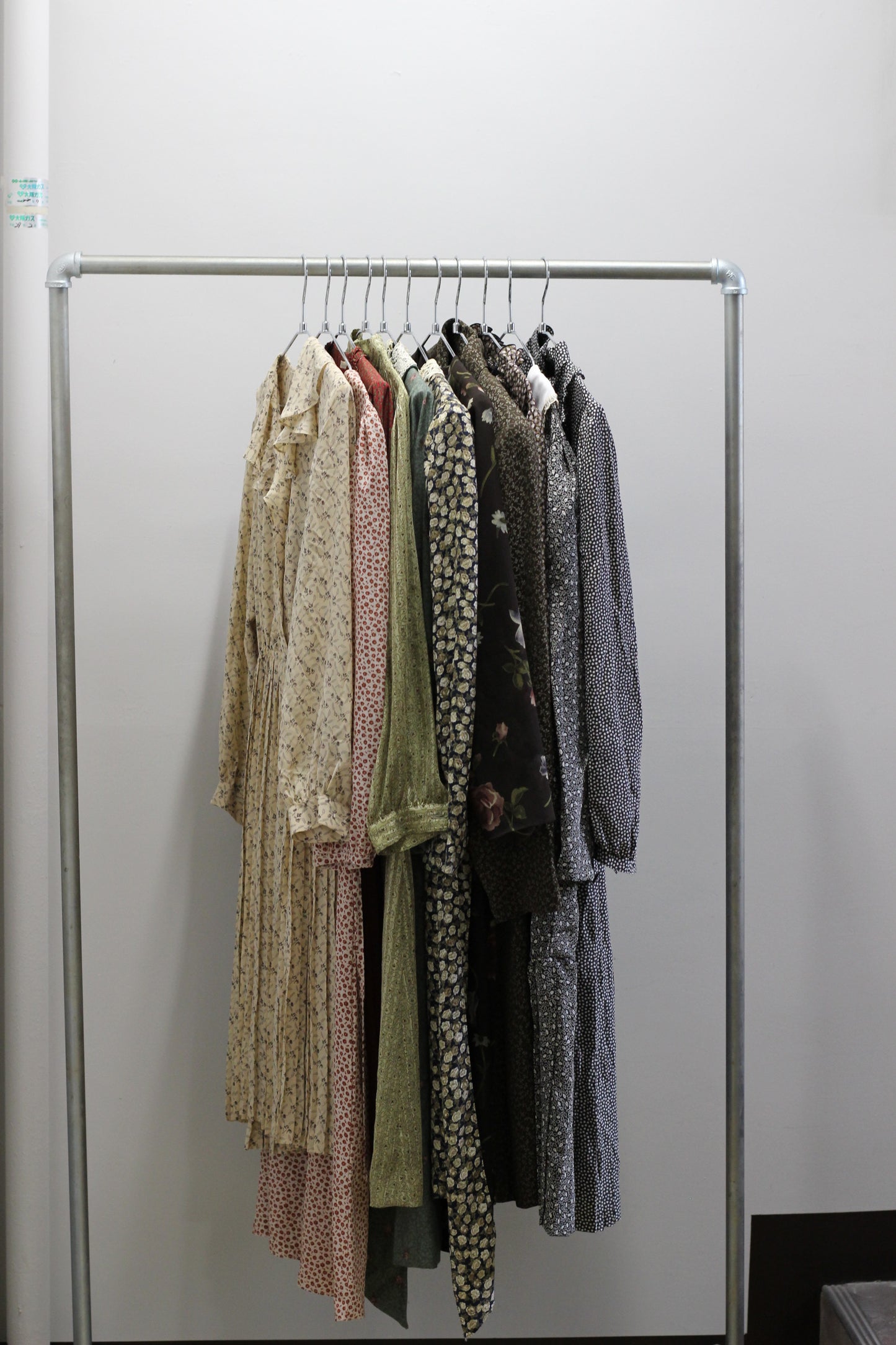 Vintage Flower Long Sleeve One-Piece x10点