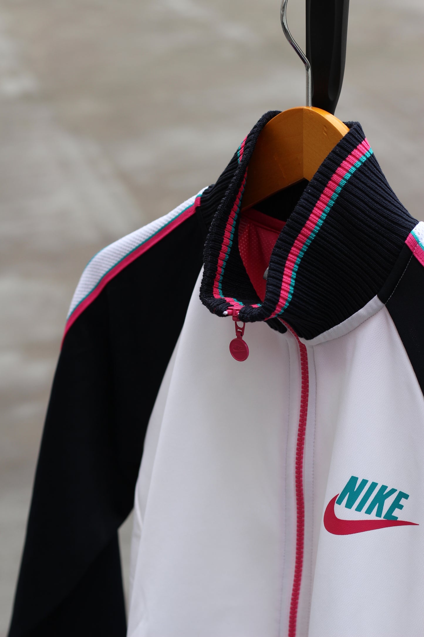 adidas & NIKE Track Jacket Bulk x30点