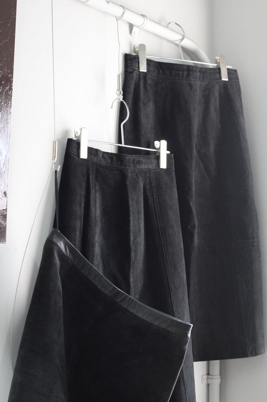 Vintage Black Suede Leather Skirt x3点