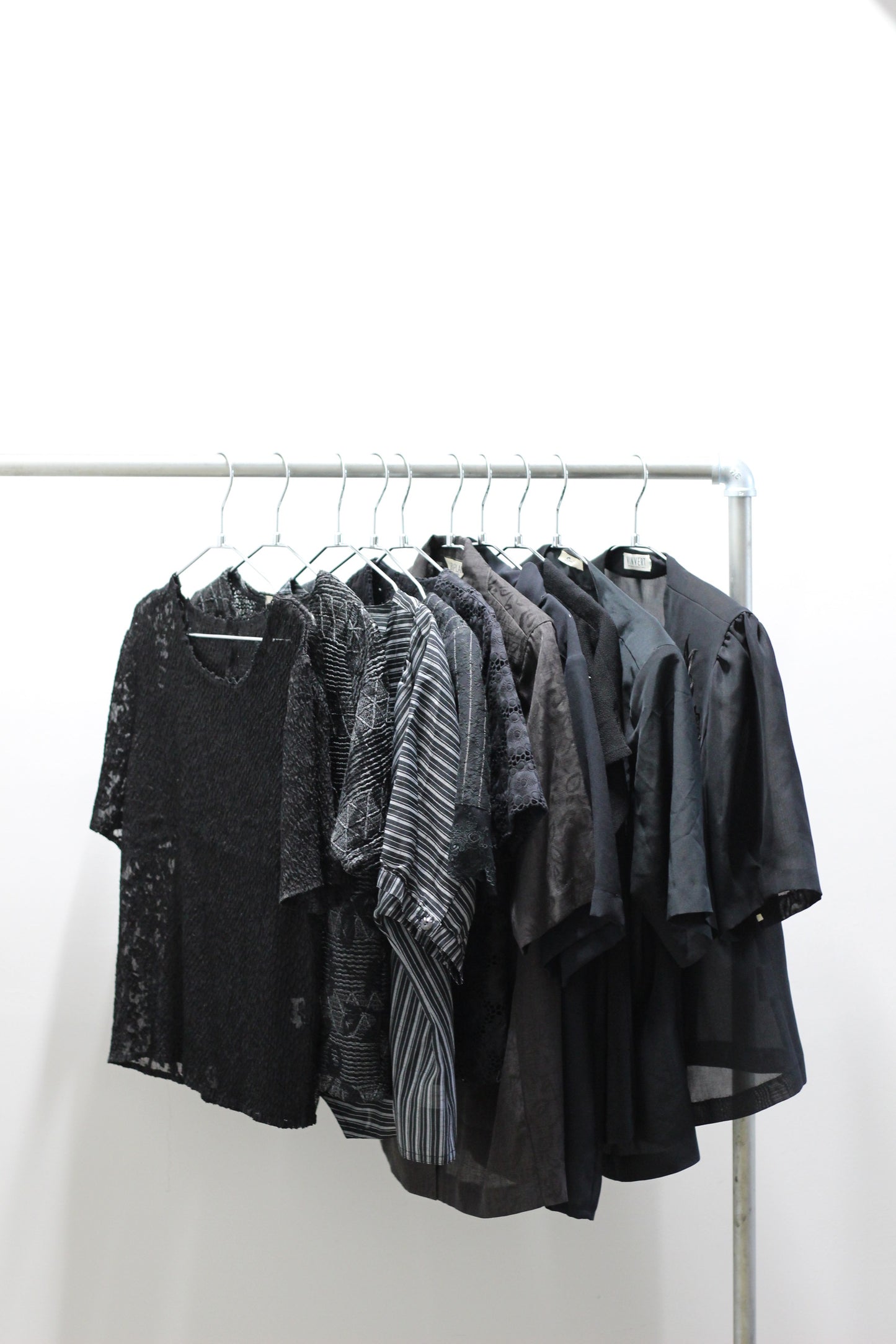 Vintage Black Design Short Sleeve Blouse x10点