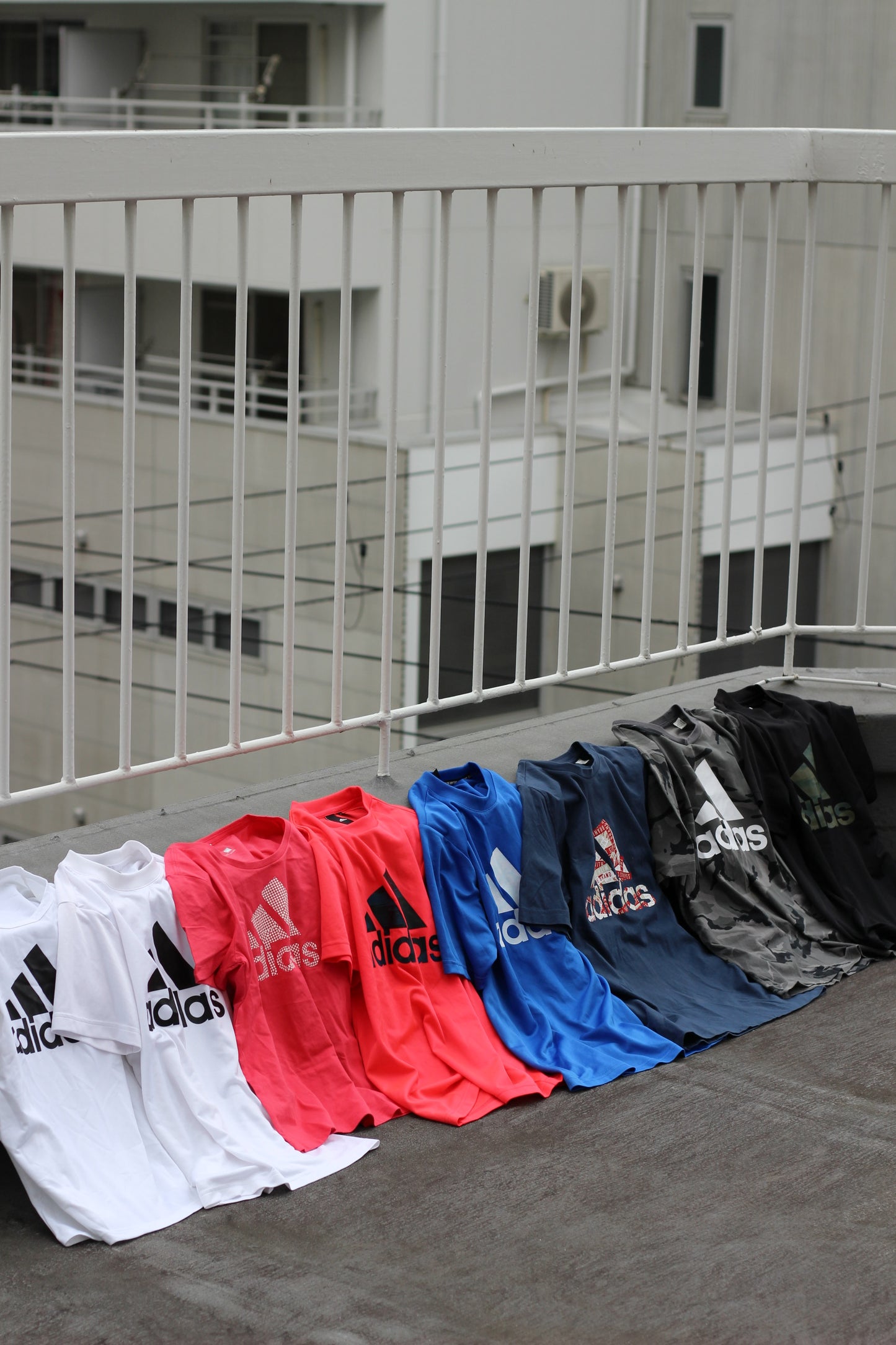 Adidas T-Shirt x100点