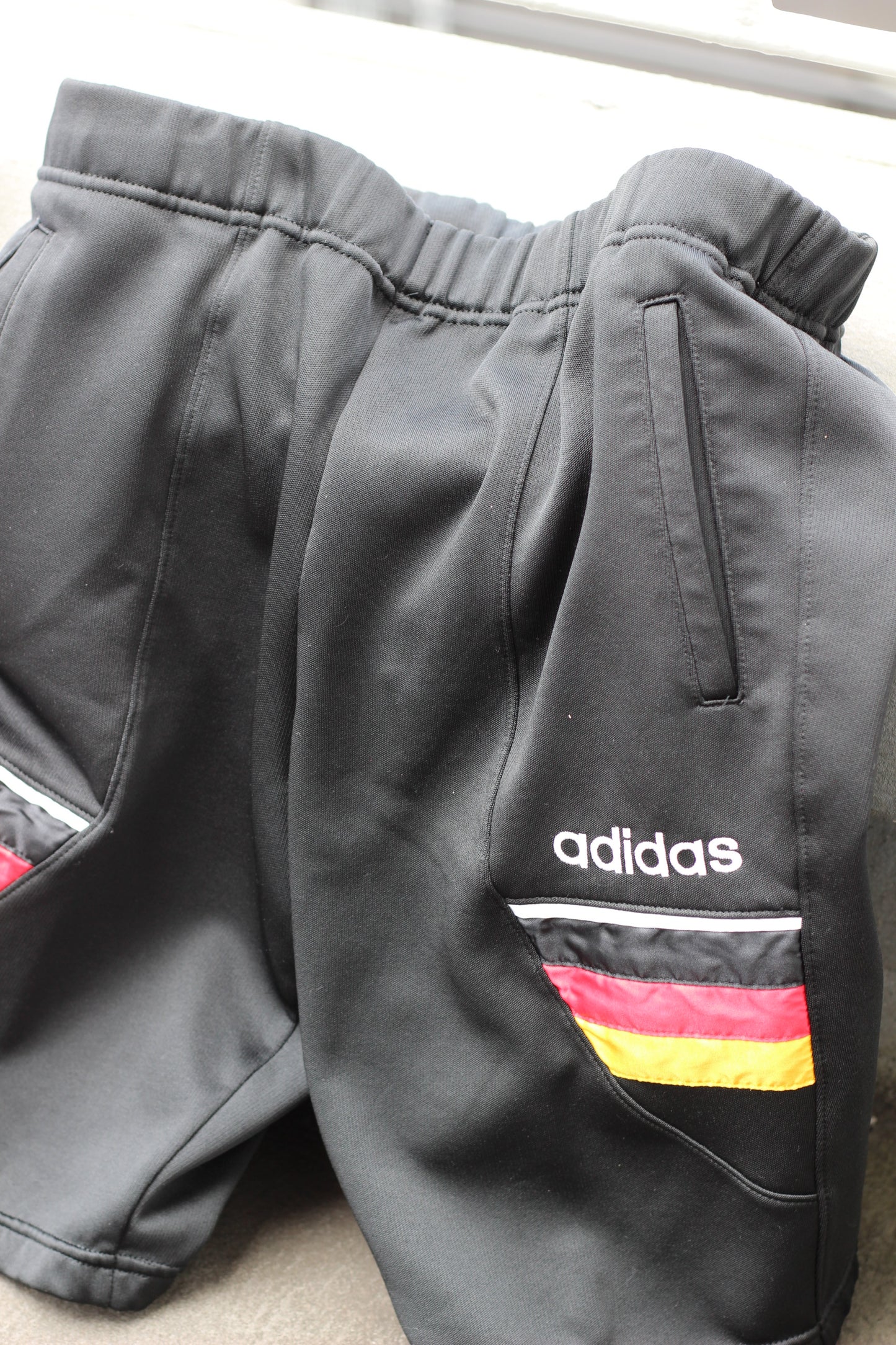 Adidas Shorts x2点
