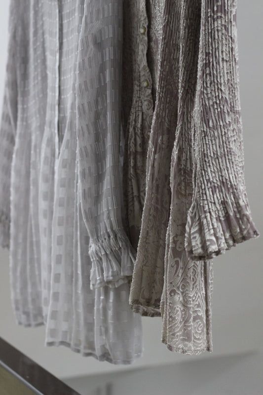 Vintage Pleats Jacquard Long Sleeve Blouse x2点