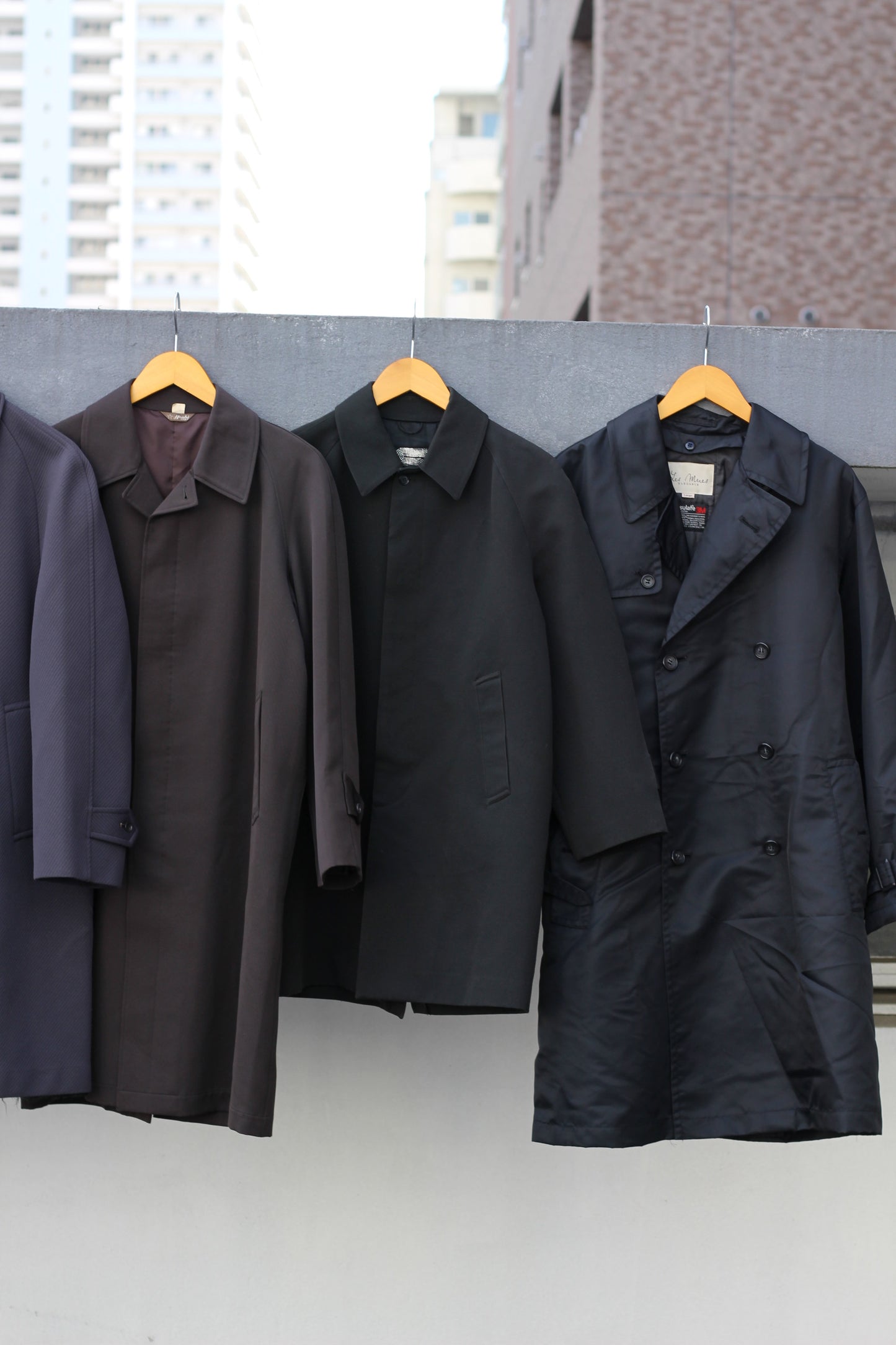 Men's dark color select coat x7点