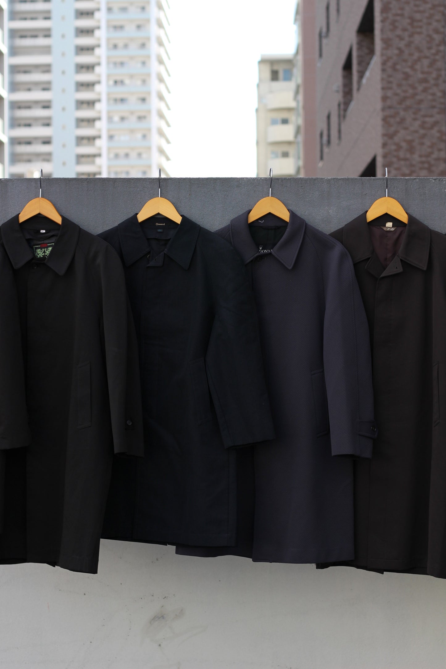Men's dark color select coat x7点