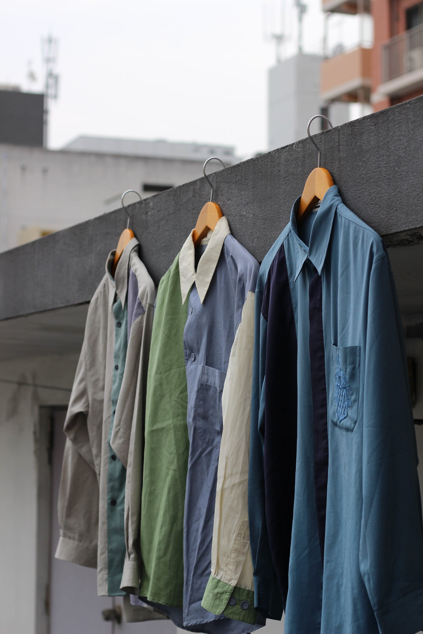 Men's bicolor shirt x3点