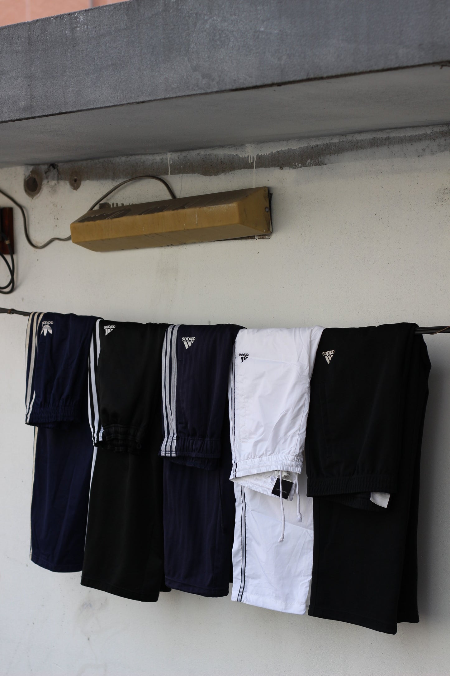 Adidas & Nike Track Pants x8点