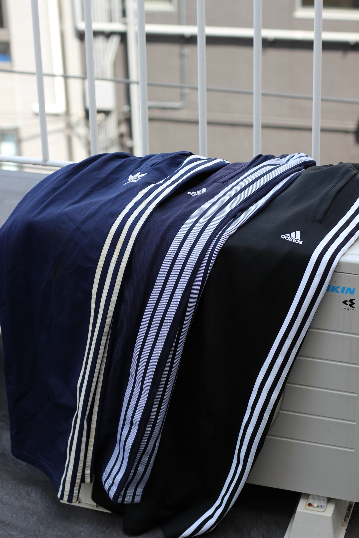 Adidas & Nike Track Pants x8点