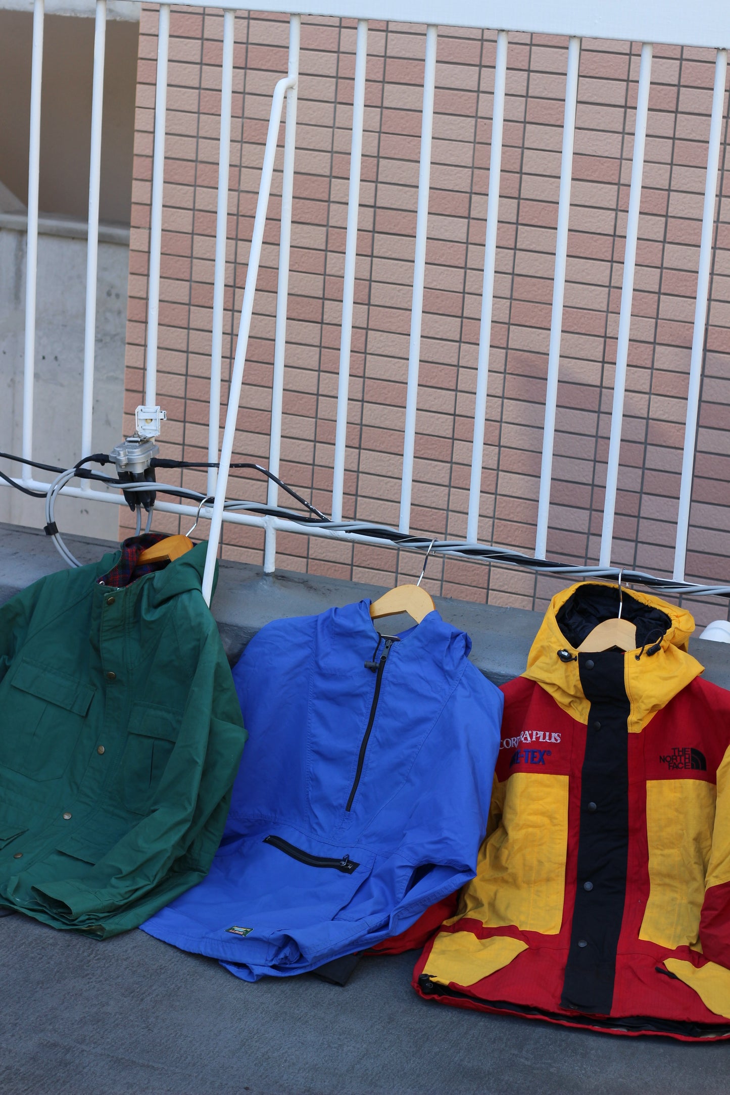 Outdoor brand jacket x8点