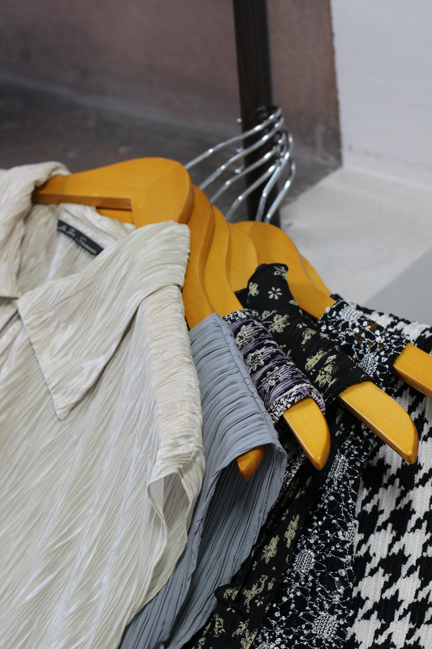 Vintage Women's S/S Tops x241点