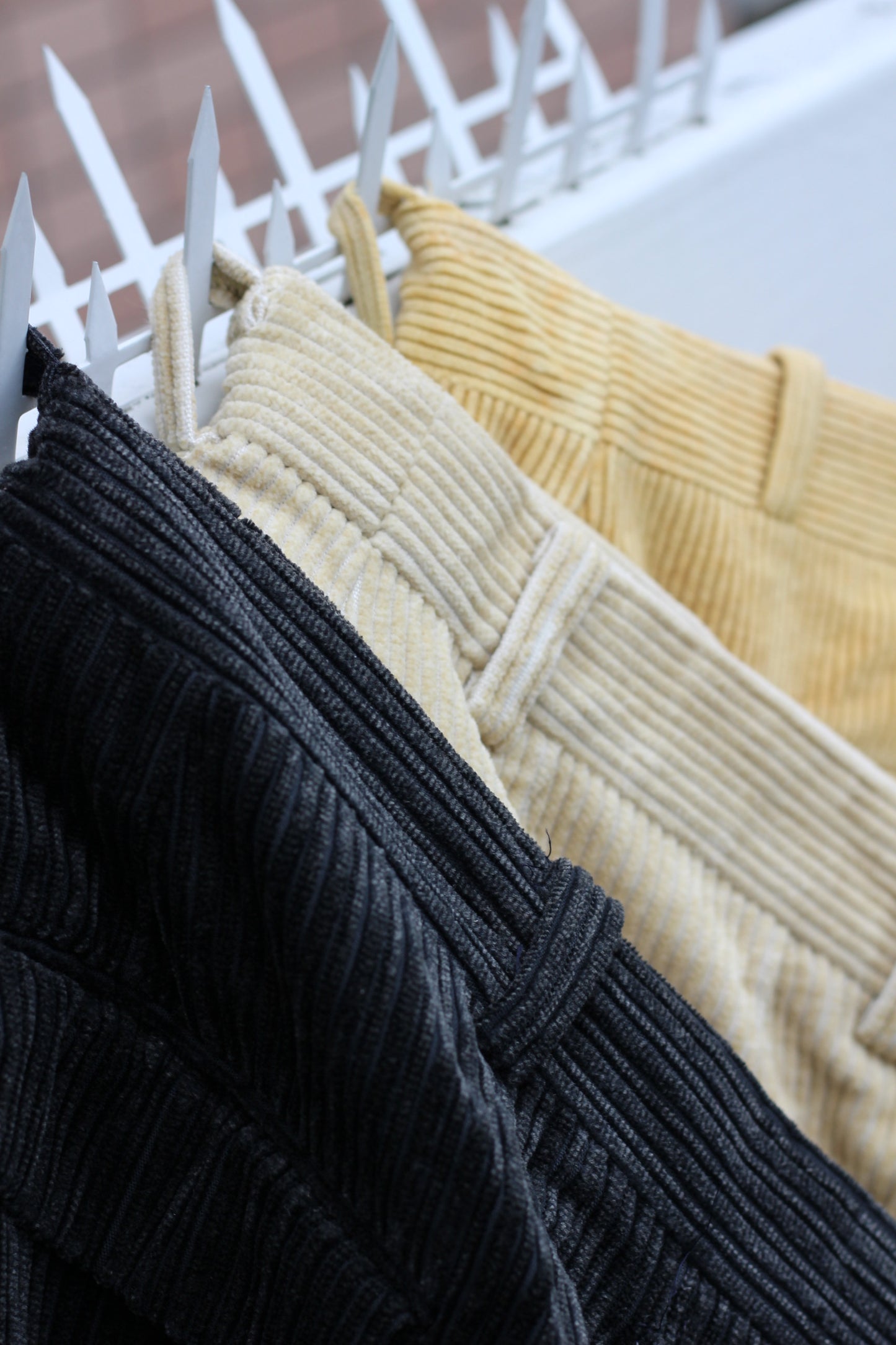 Corduroy pants x6点