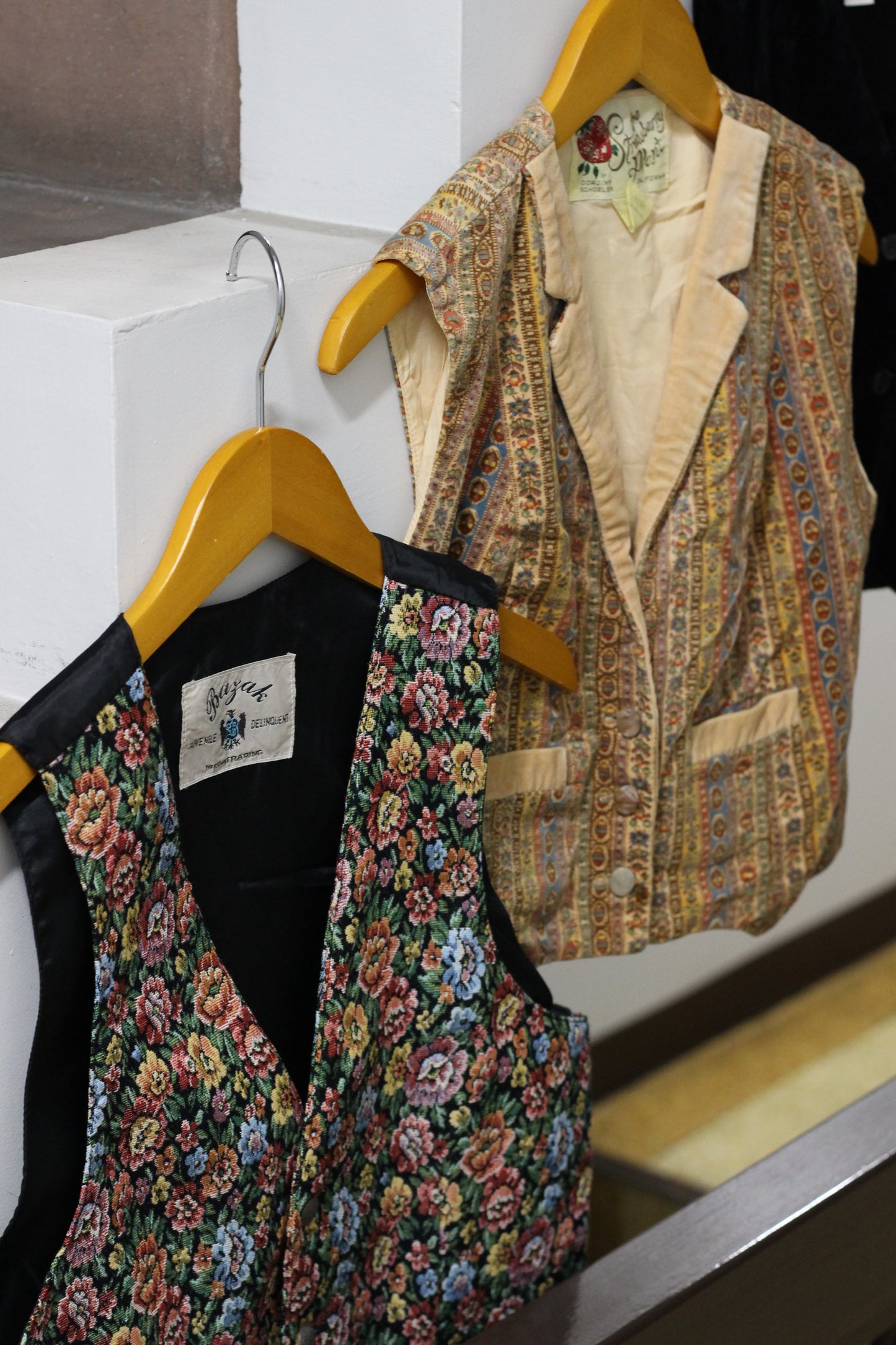 Vintage ladies design vest x4点