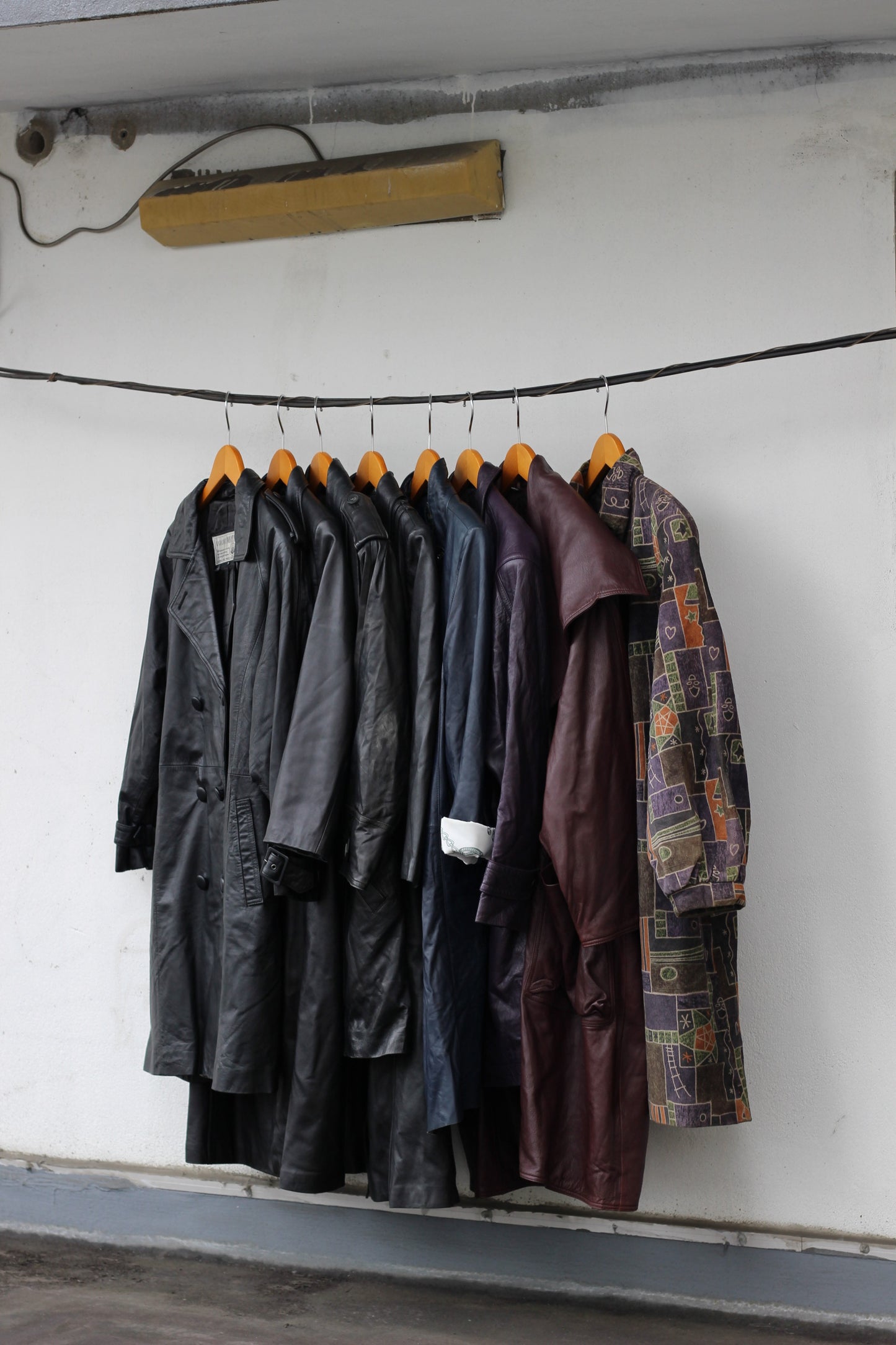 Vintage ladies leather coat x8点