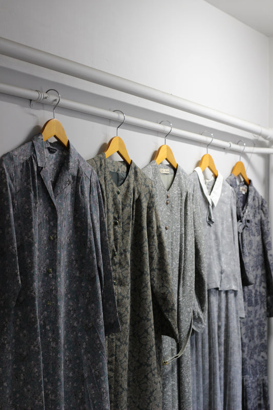 Vintage Grey Floral Long Sleeve One-Piece x5点