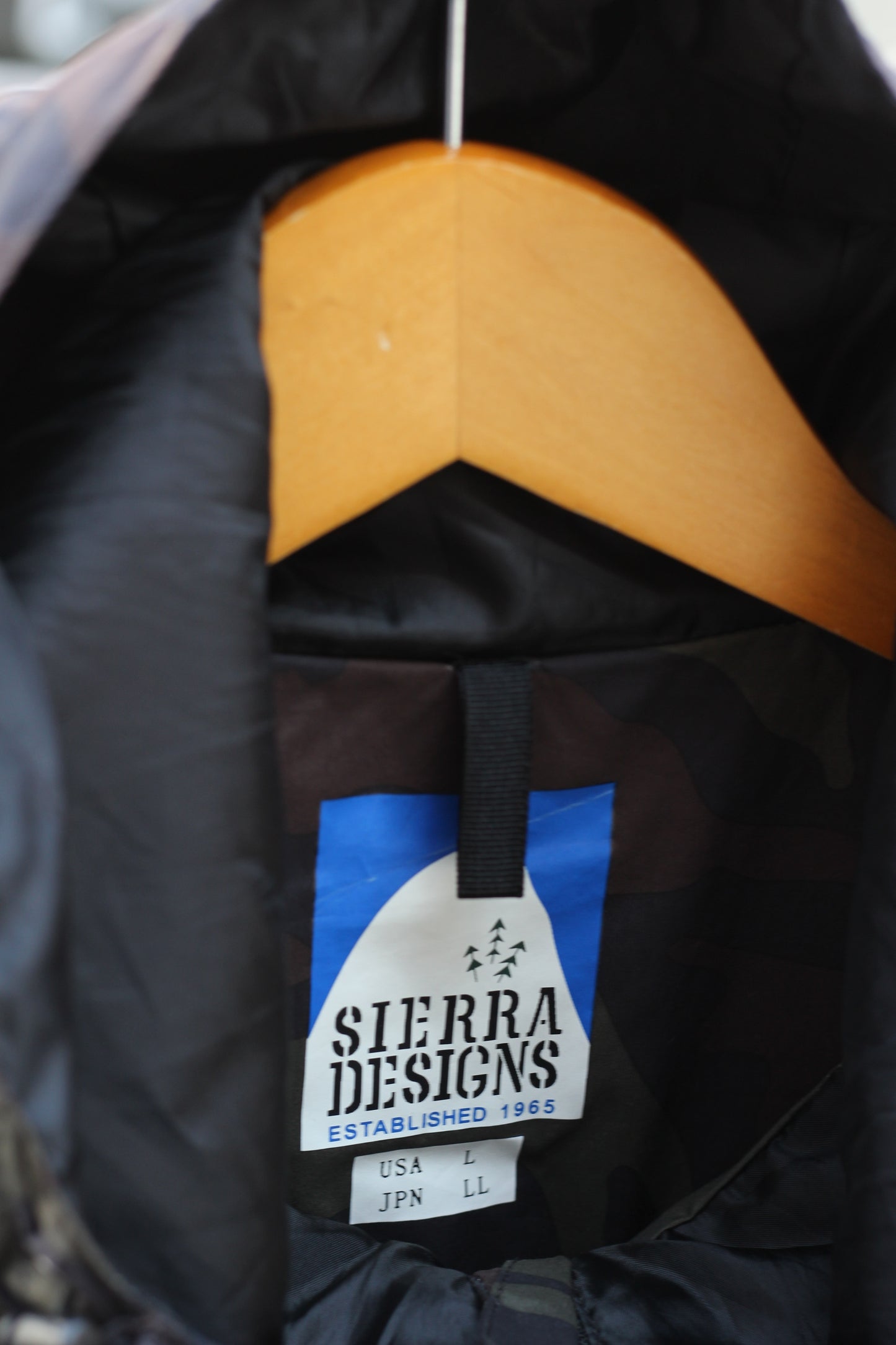 Outdoor Brand Mountain Jacket x3点