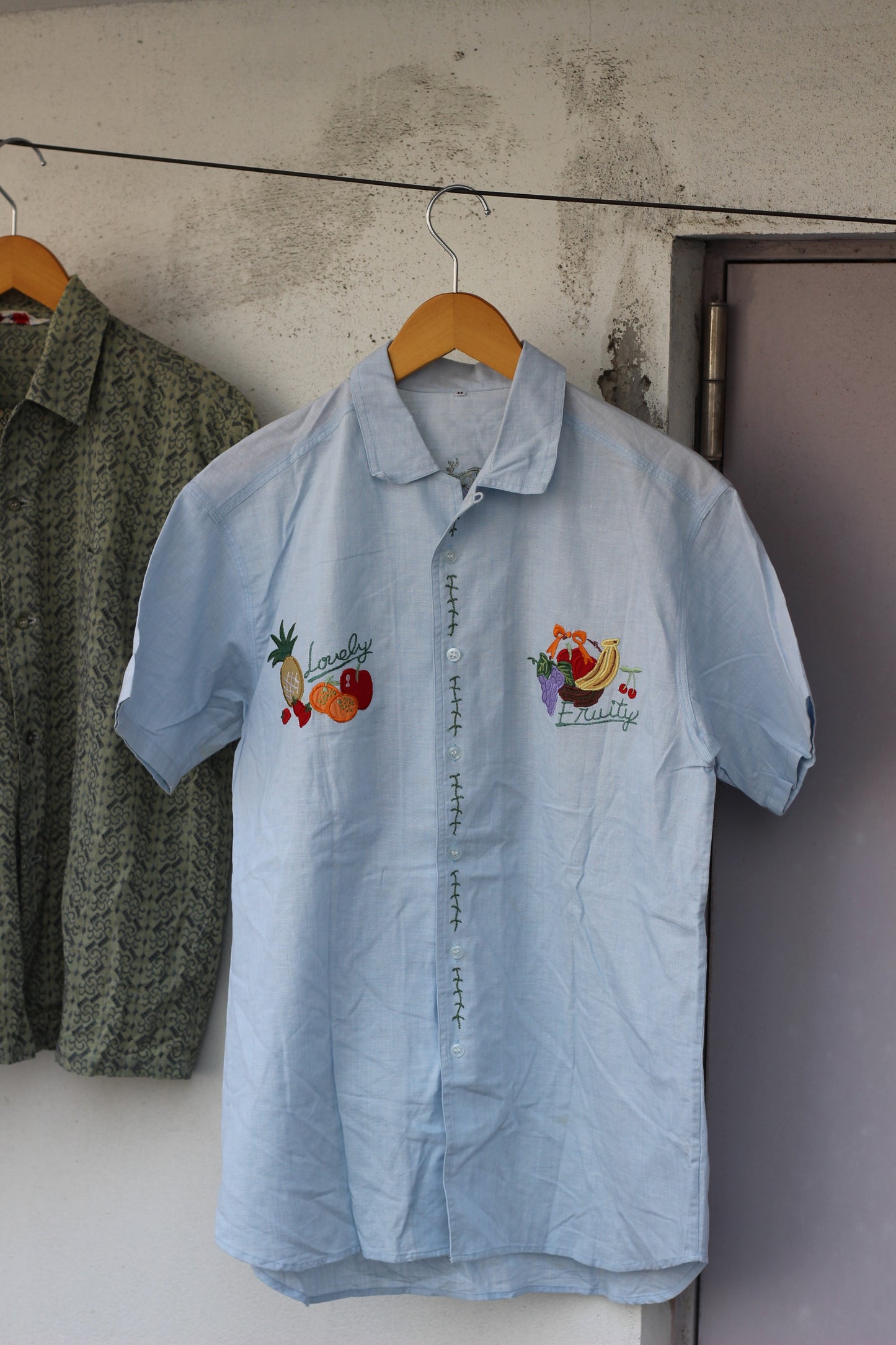 Men's Embroidery Design Open Collar Short Sleeve Shirt x5点