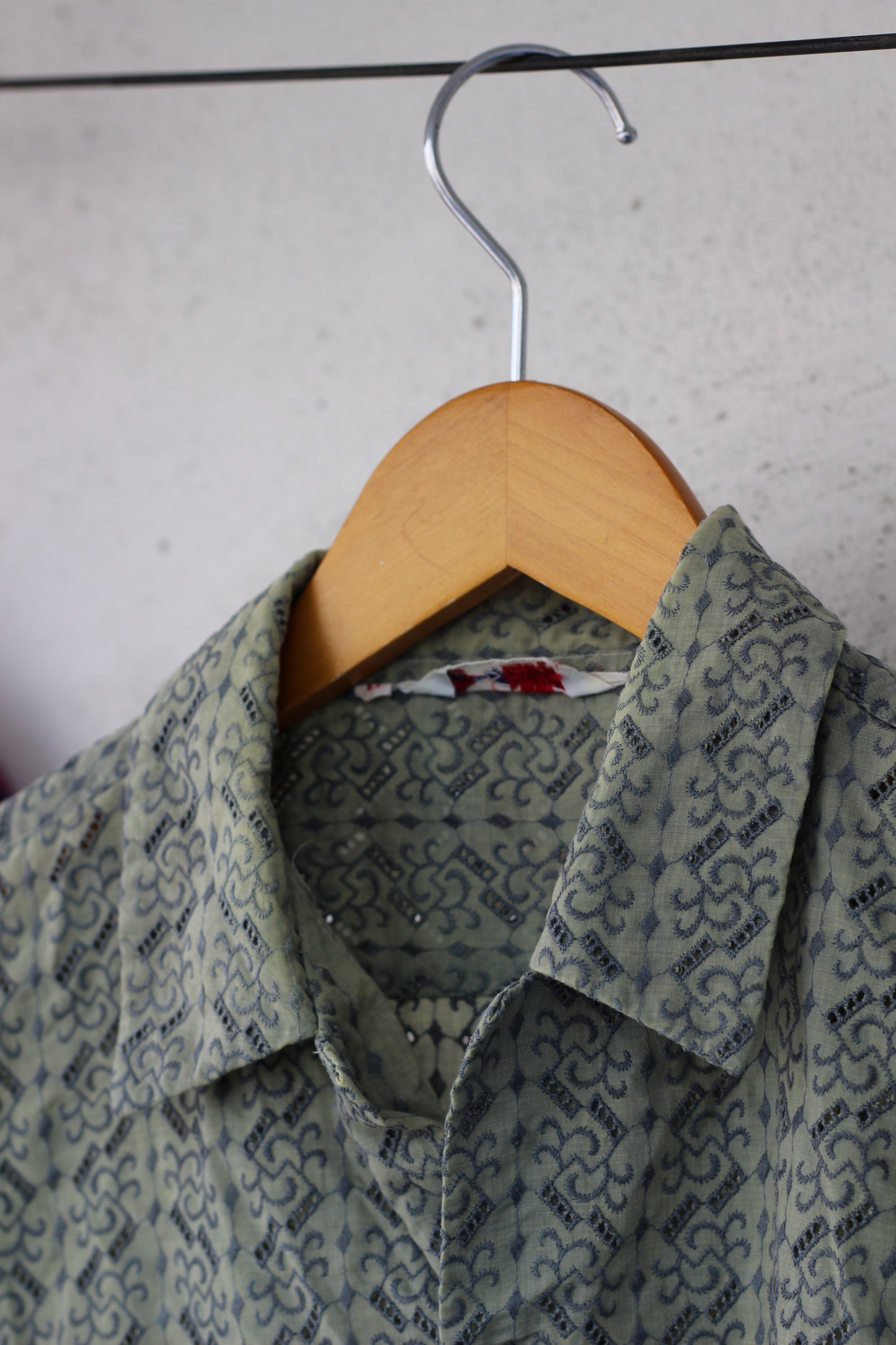 Men's Embroidery Design Open Collar Short Sleeve Shirt x5点