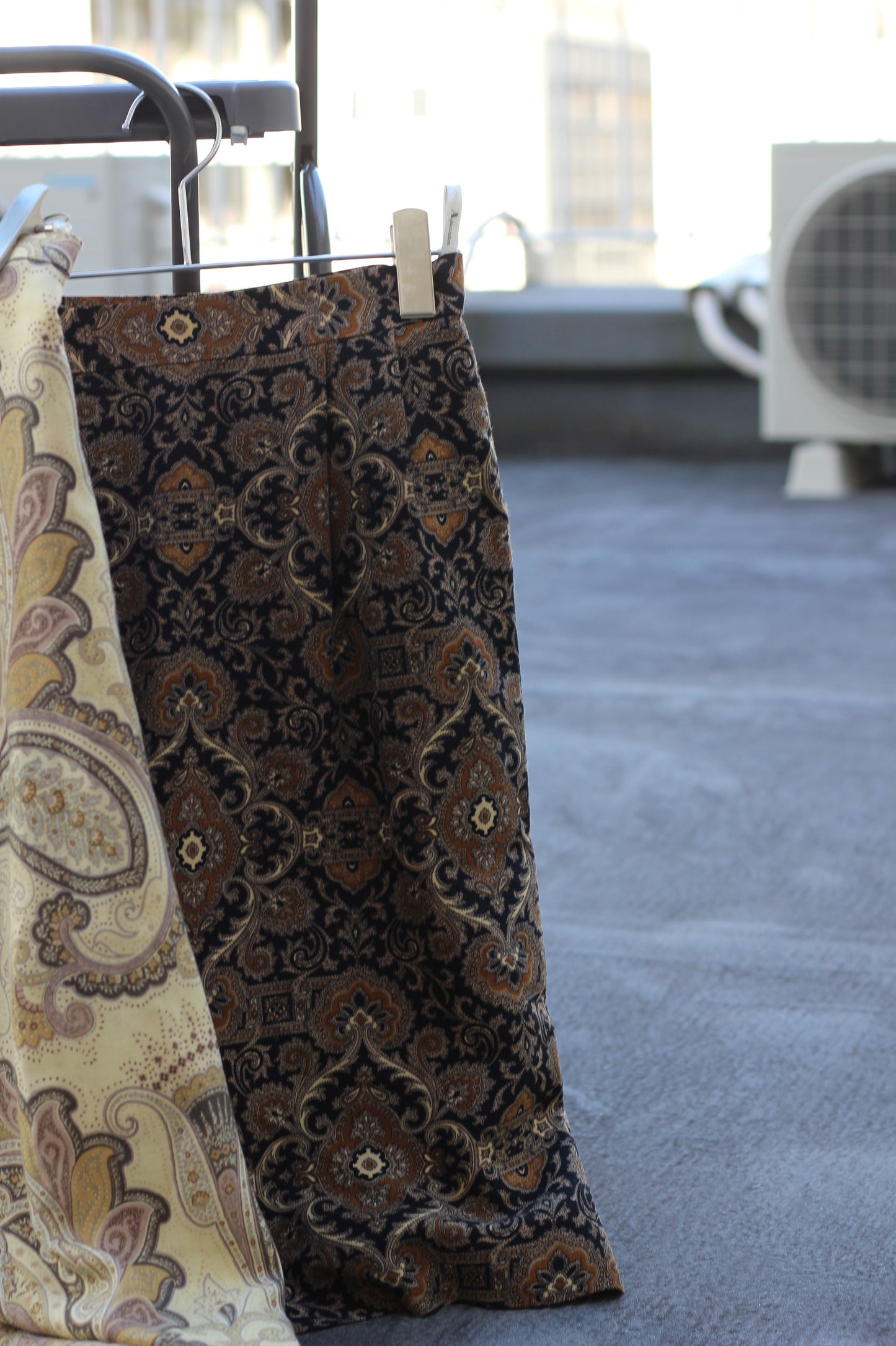 Aquascutum Paisley Skirt x2点