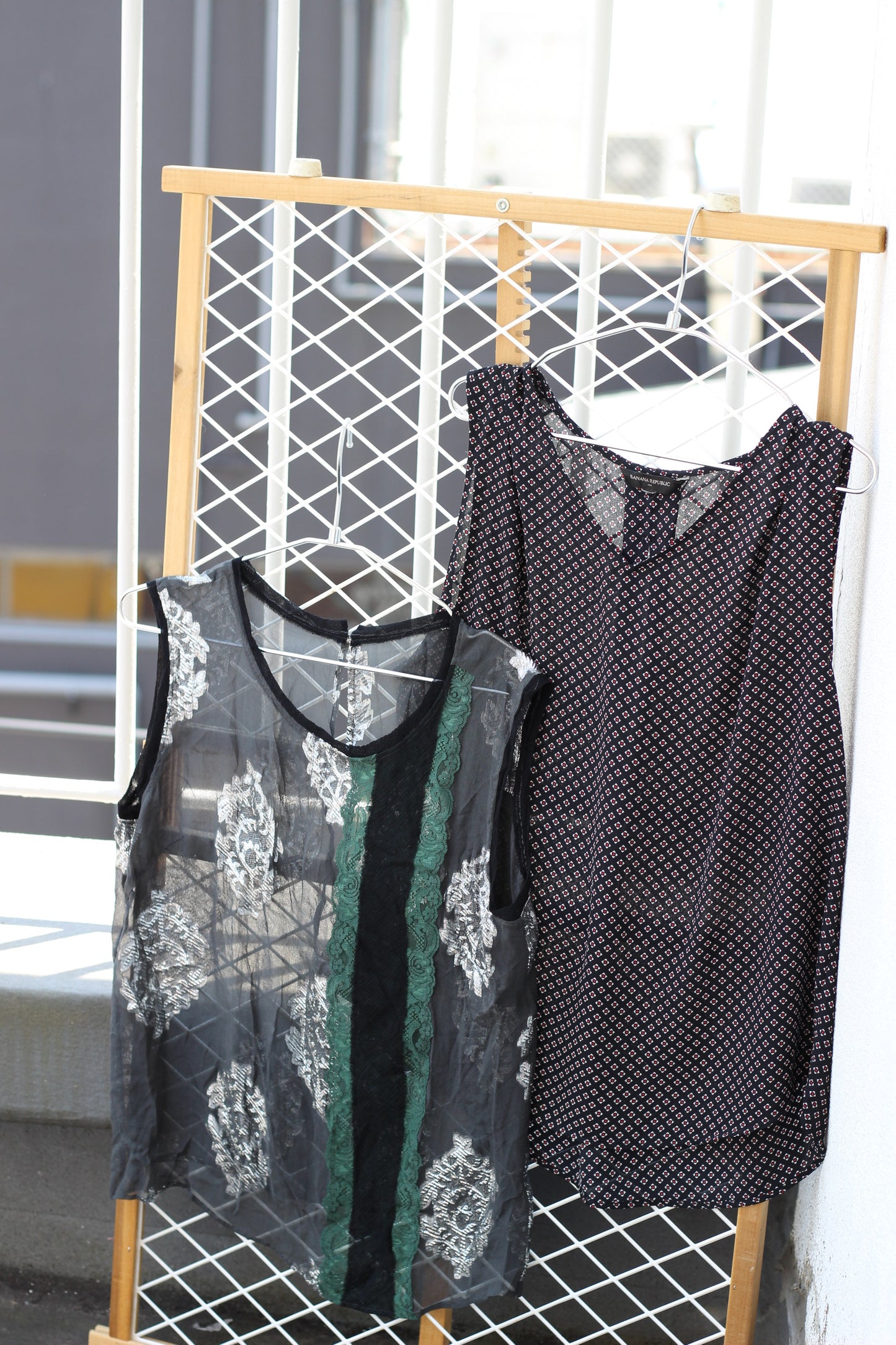 Vintage Black Design No Sleeve Blouse x8点