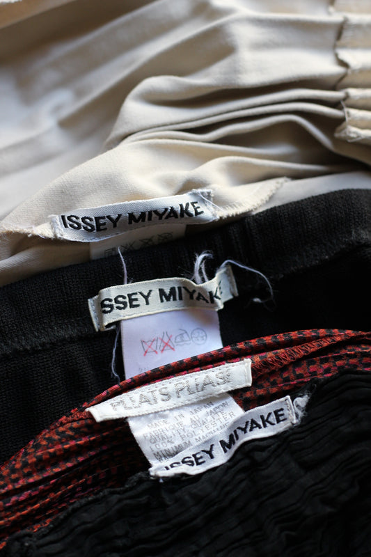 Issey Miyake & Pleats Please Issey Miyake x5点