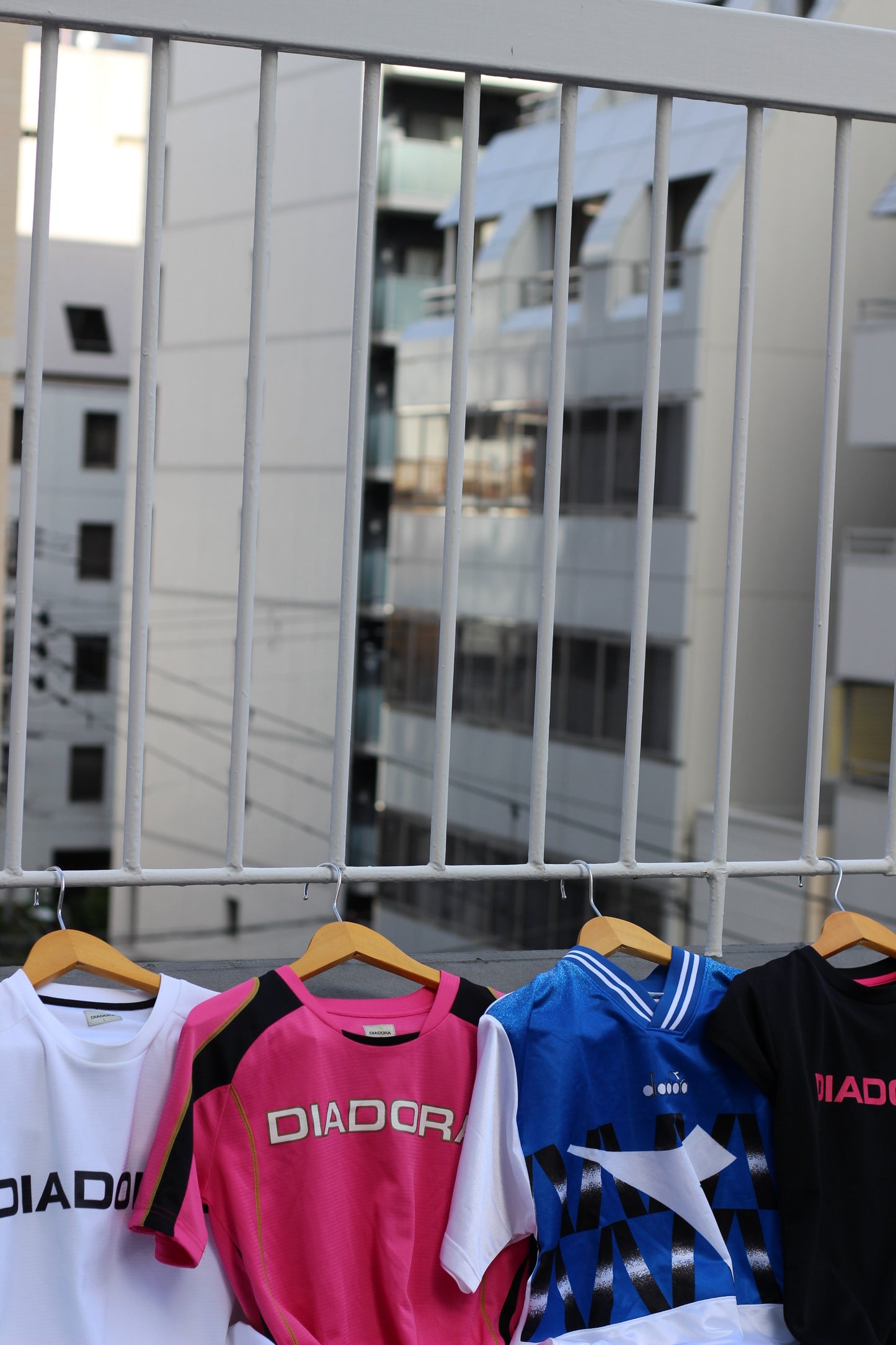 Diadora x32点