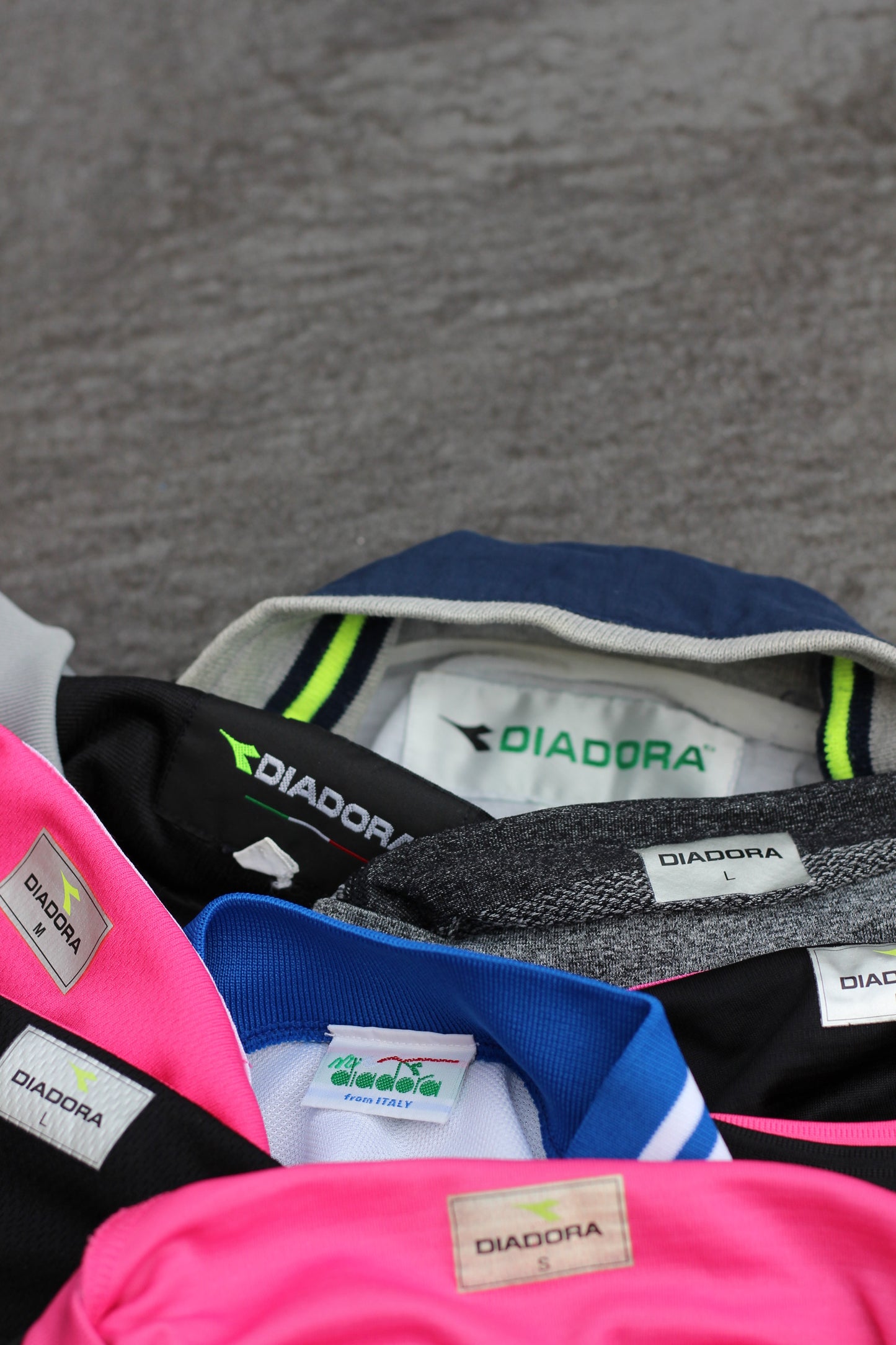 Diadora x32点