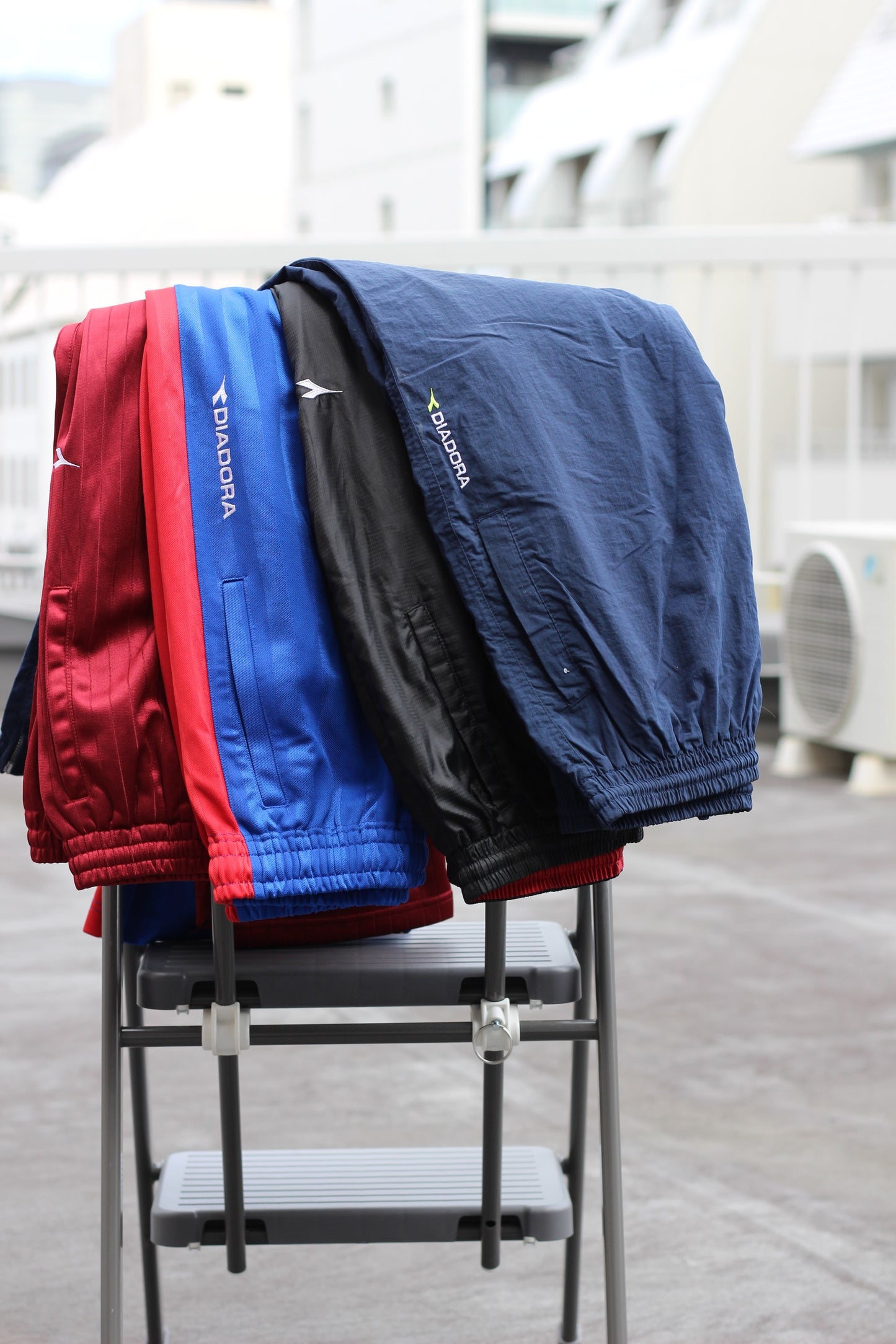 Diadora x32点