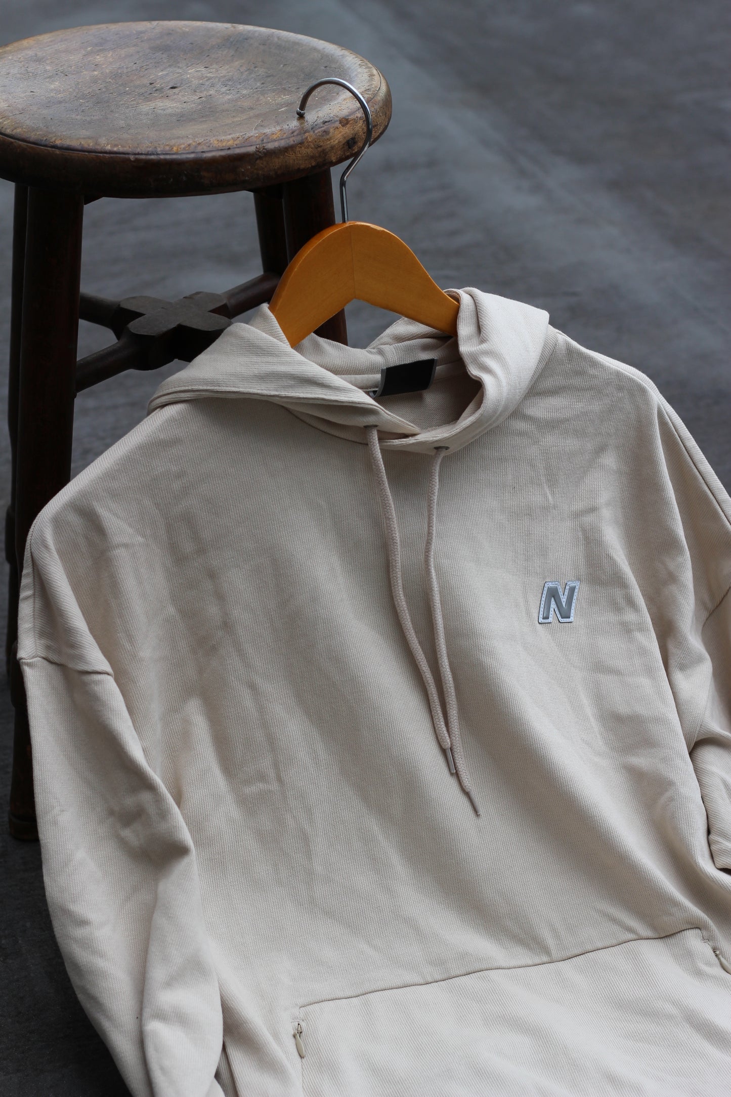 New Balance Reflector Logo Sweatshirt Hoodie x2点