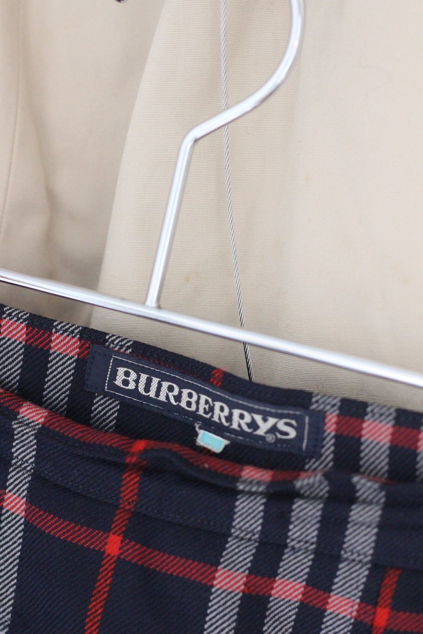 Old Burberry Skirt x5点