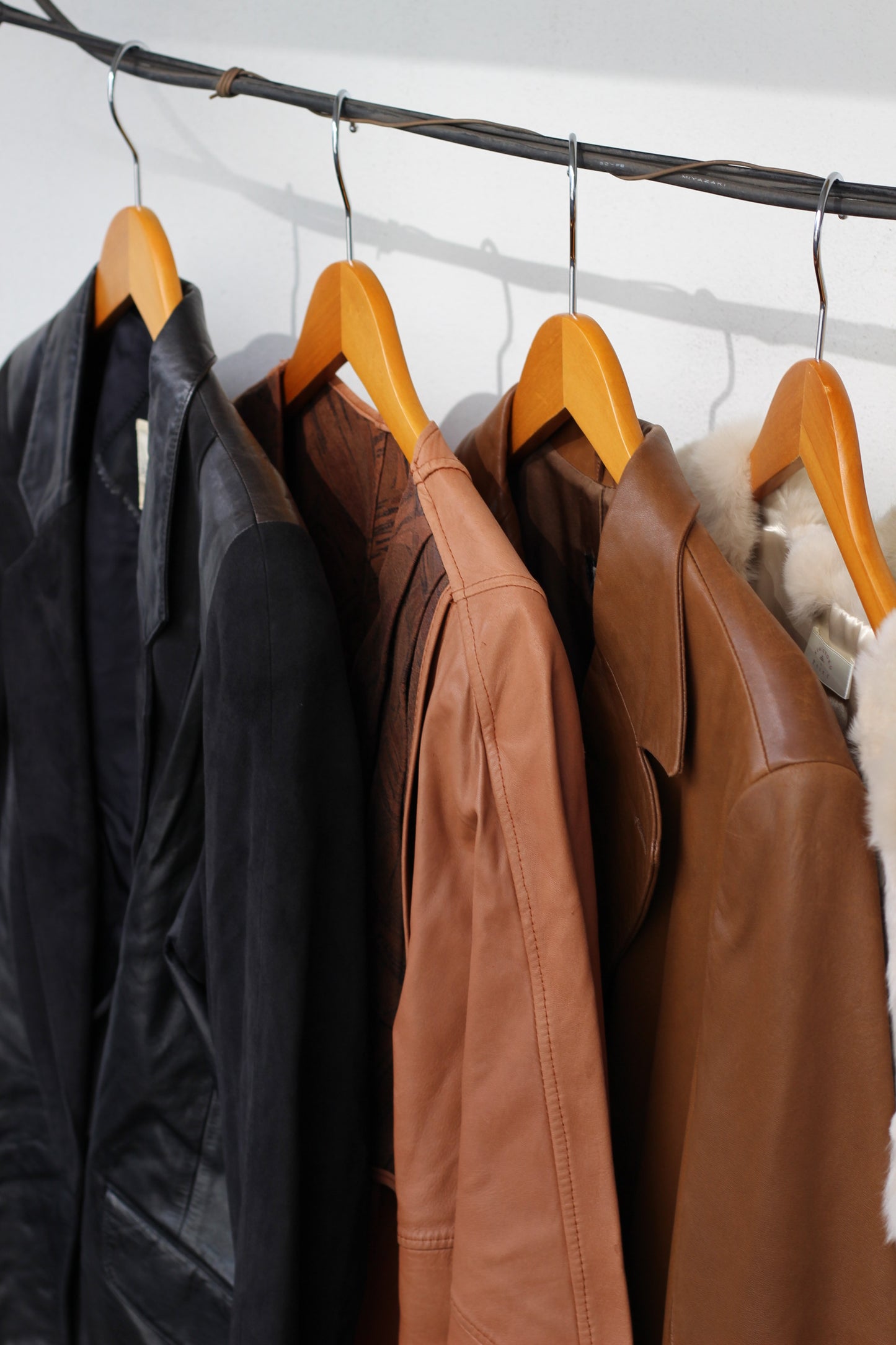 Ladies leather jacket & coat x10点