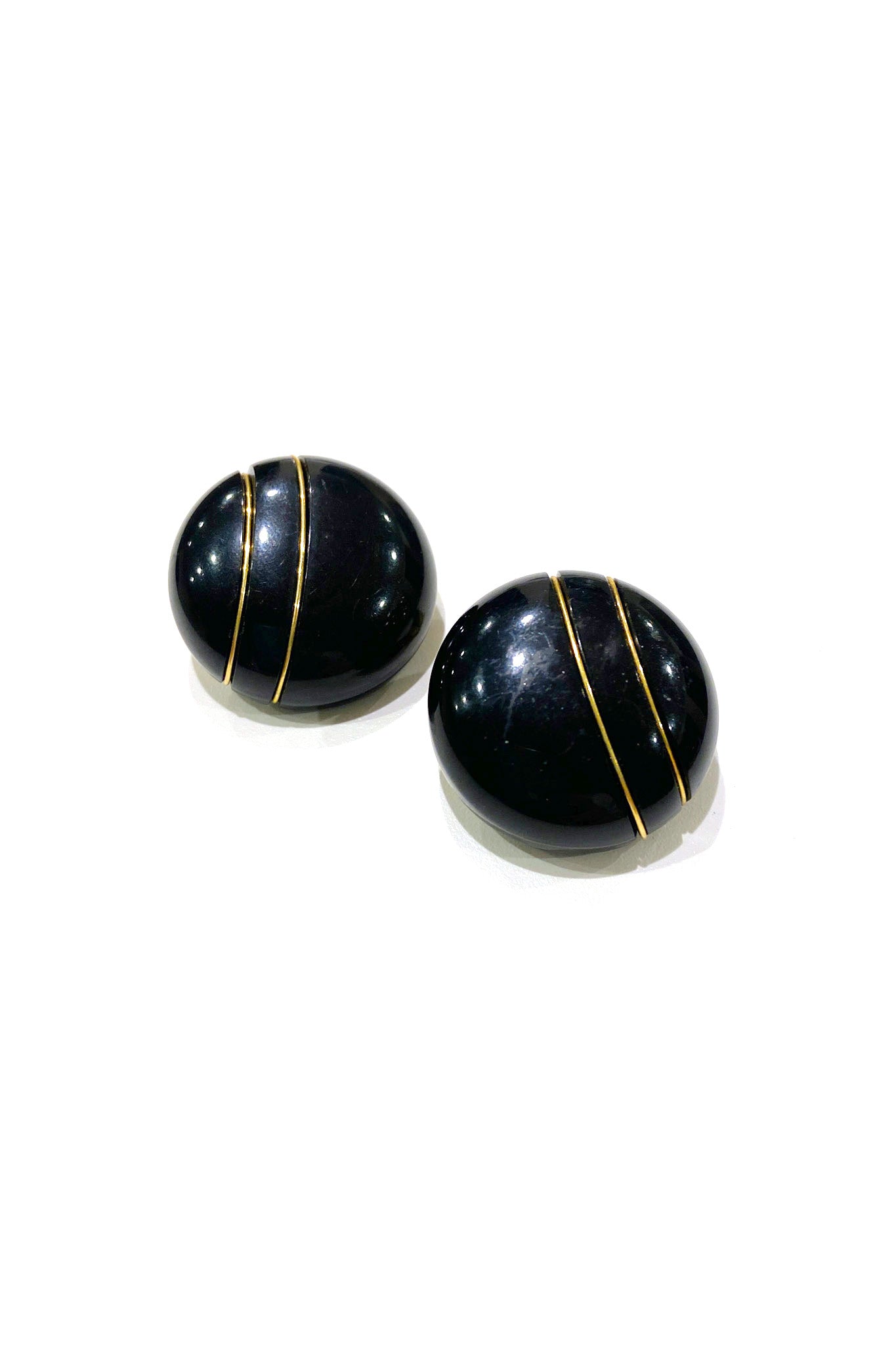 Vintage black earring 黒い夜の輝き
