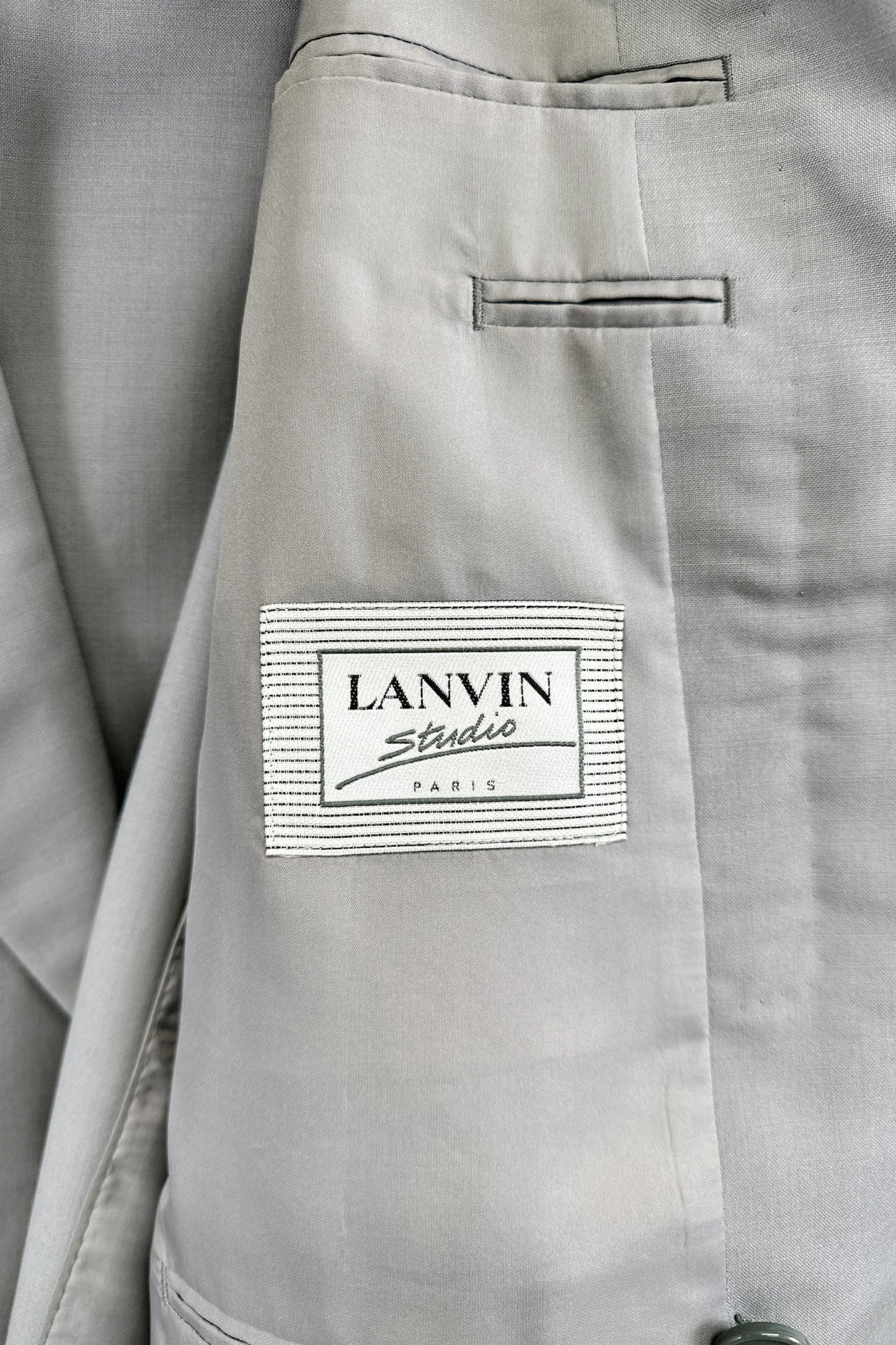 LANVIN studio set up