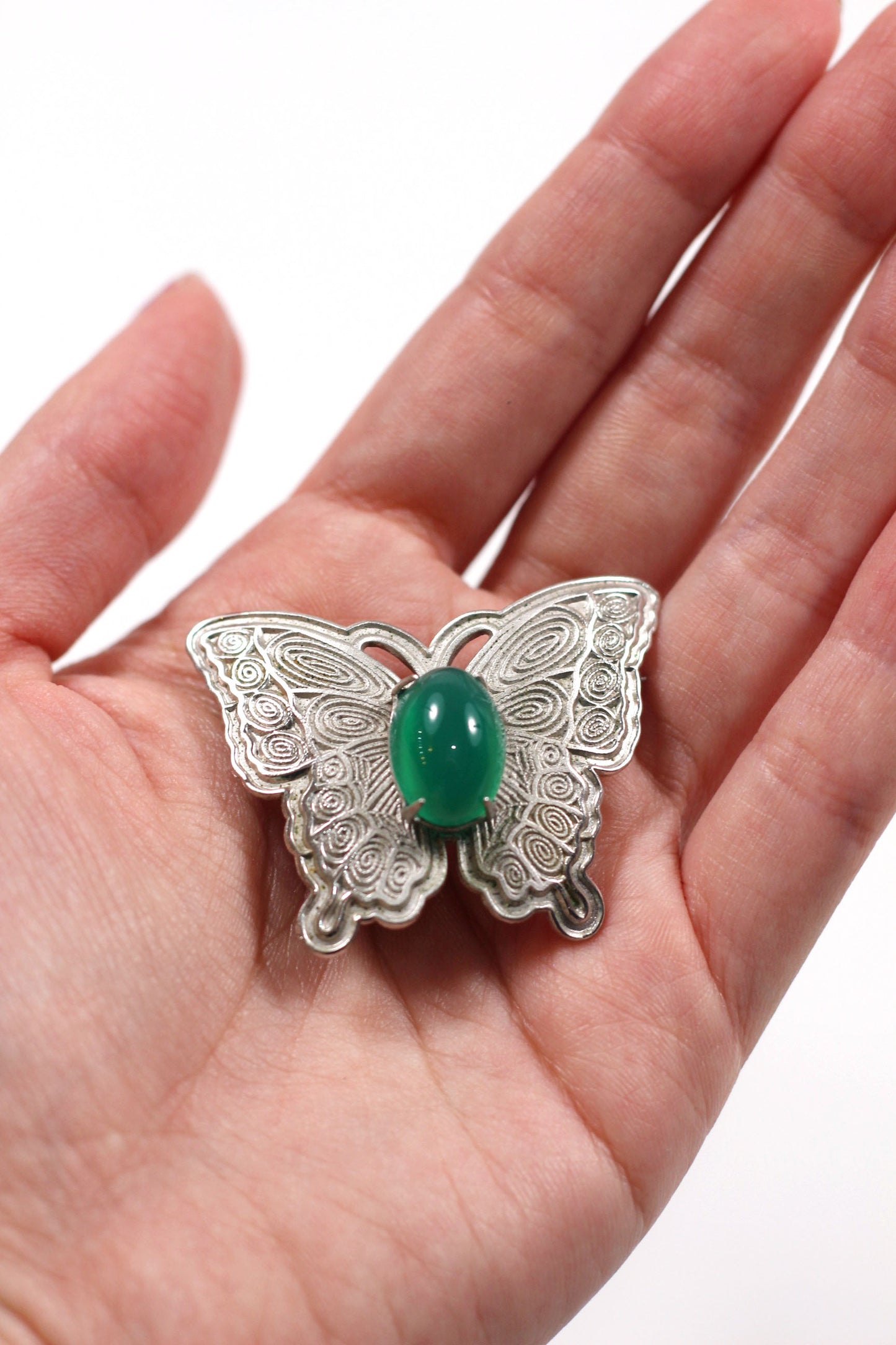 Vintage butterfly motif brooch 真実の蝶