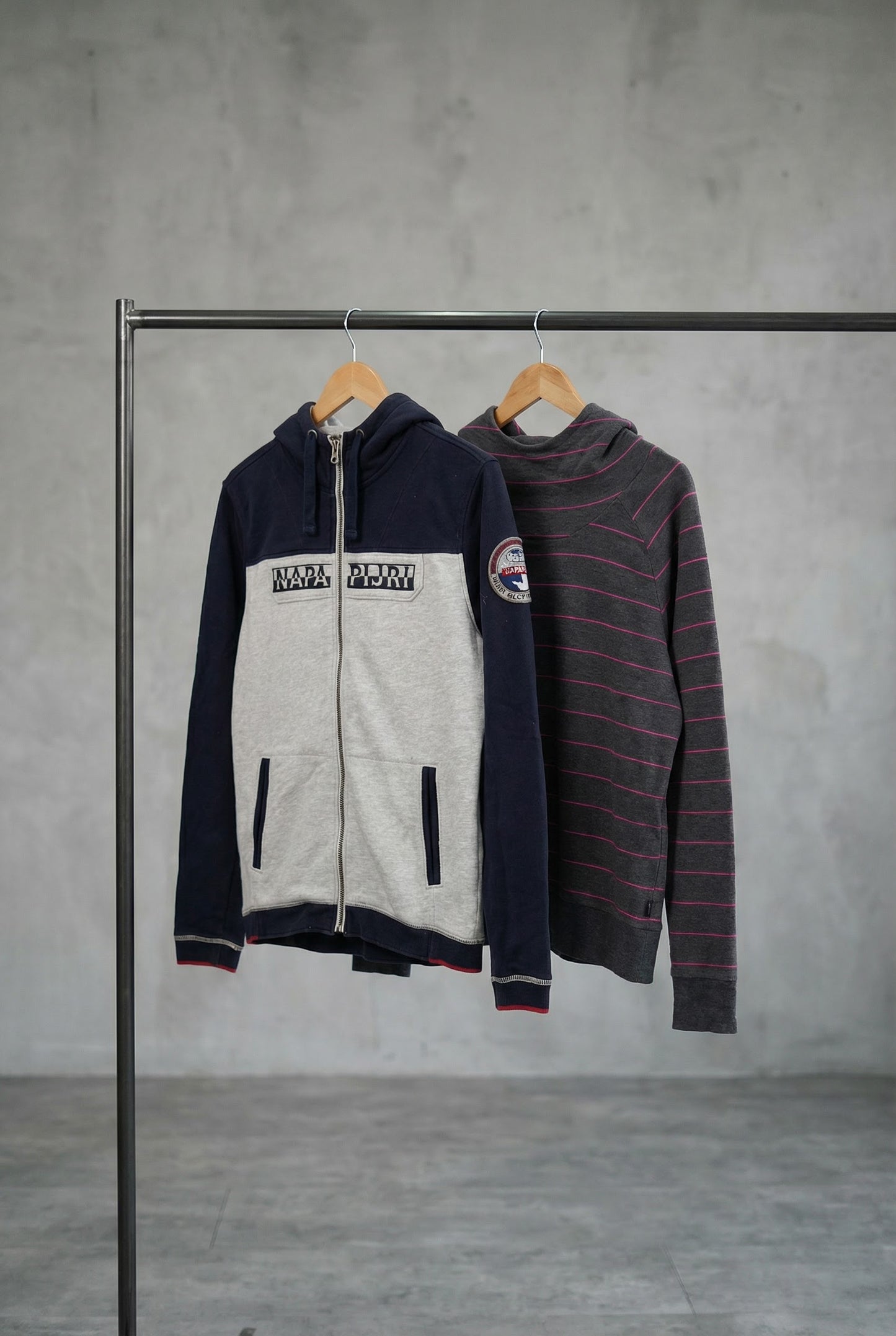 Paul Smith Jeans & Napapijri Hoodies x2点