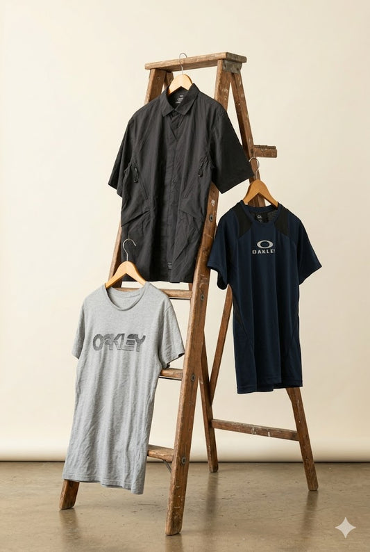 00's Old Oakley Y2K Style Short Sleeve T-Shirt & Tech Shirt x3点