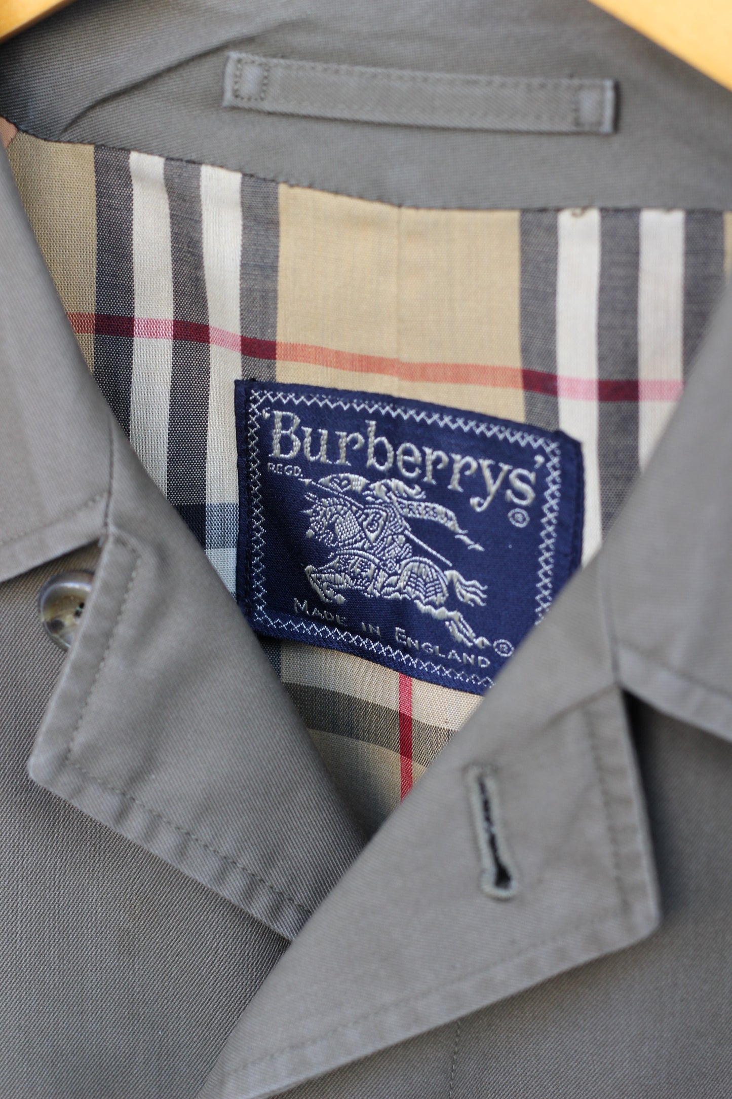 Burberry coat & jacket & shirt x7点