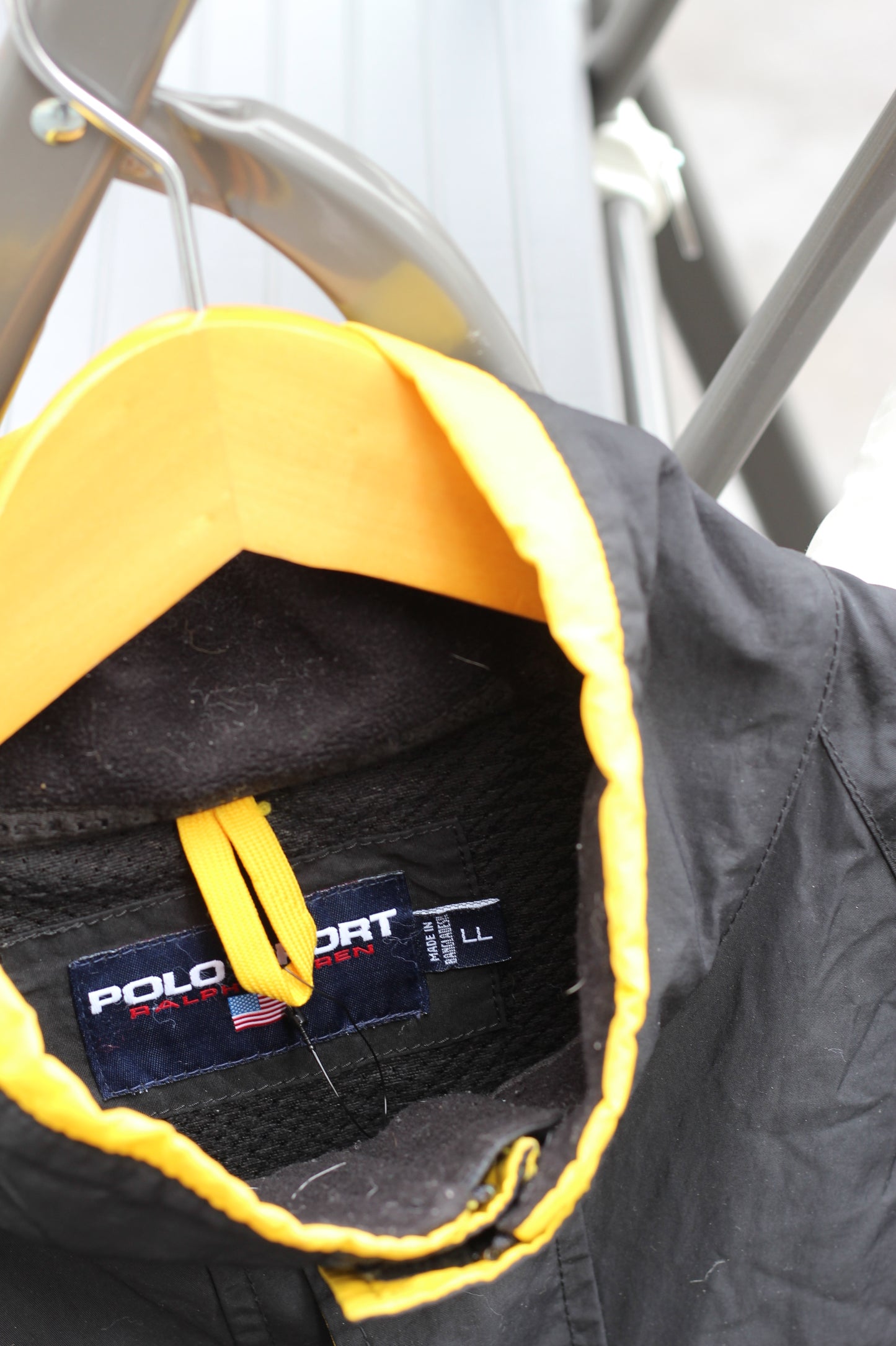 Ralph Lauren, Tommy Hilfiger, And Ellesse Nylon Jackets And Vests x3点