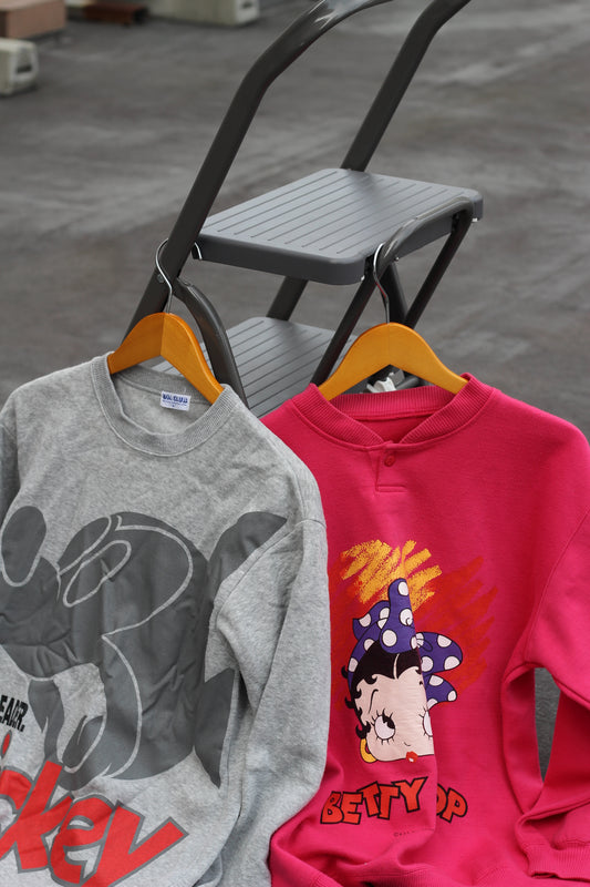 Character Sweatshirts x4点