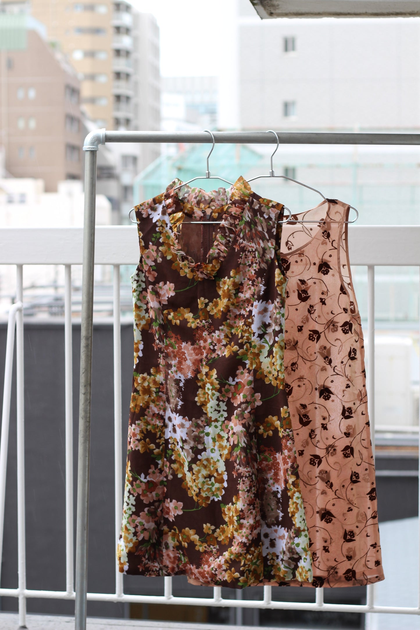 Vintage Brown Flower Design No Sleeve One-Piece x5点