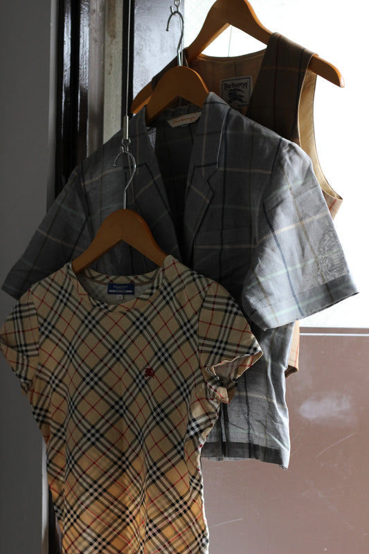 Burberry Tops x4点
