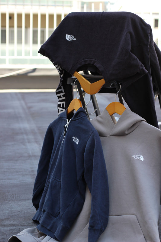 The North Face Long Sleeve T-Shirt & Hoodie x3点