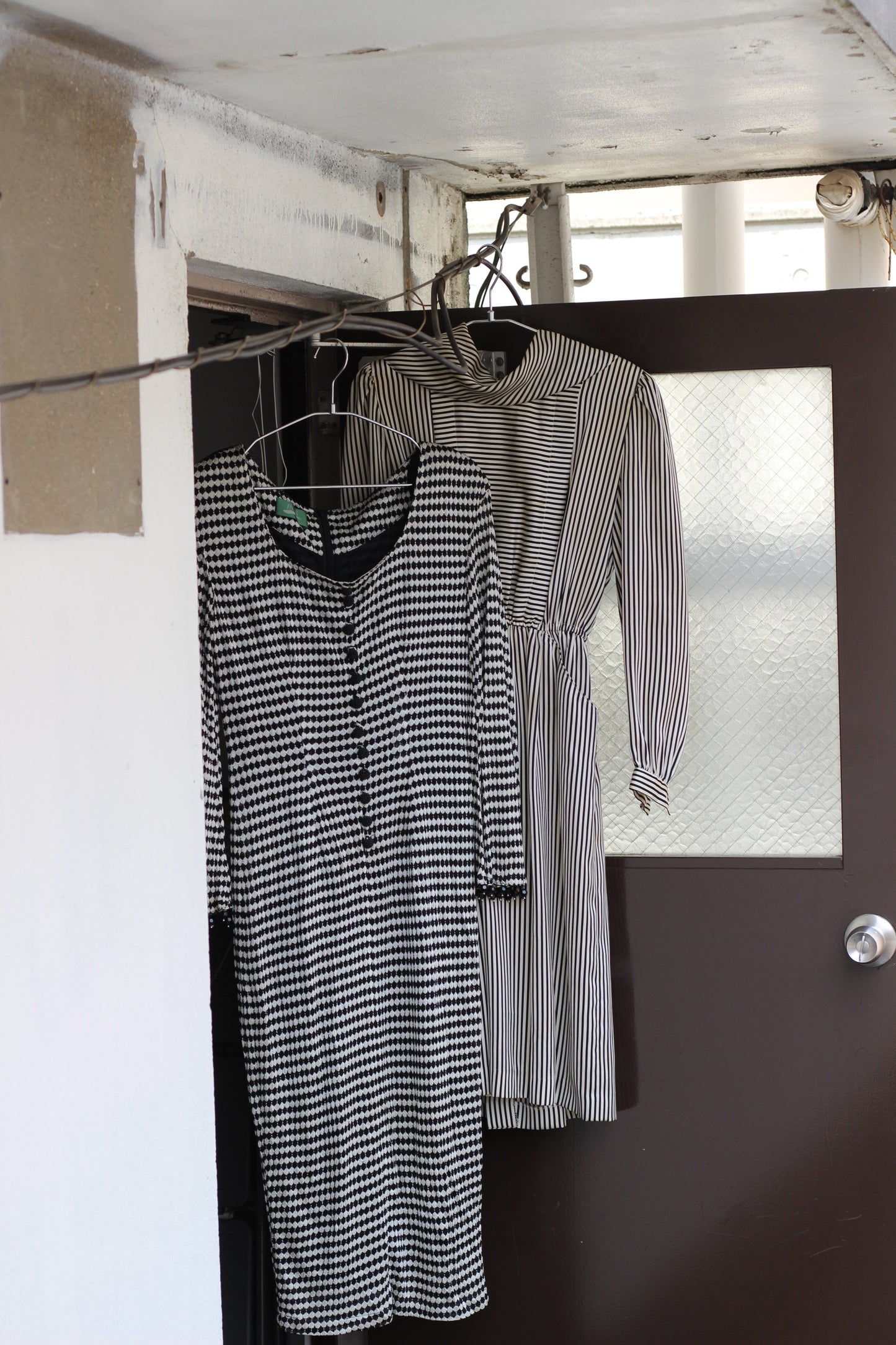 Vintage Black Beige Design Long Sleeve One-Piece x5点
