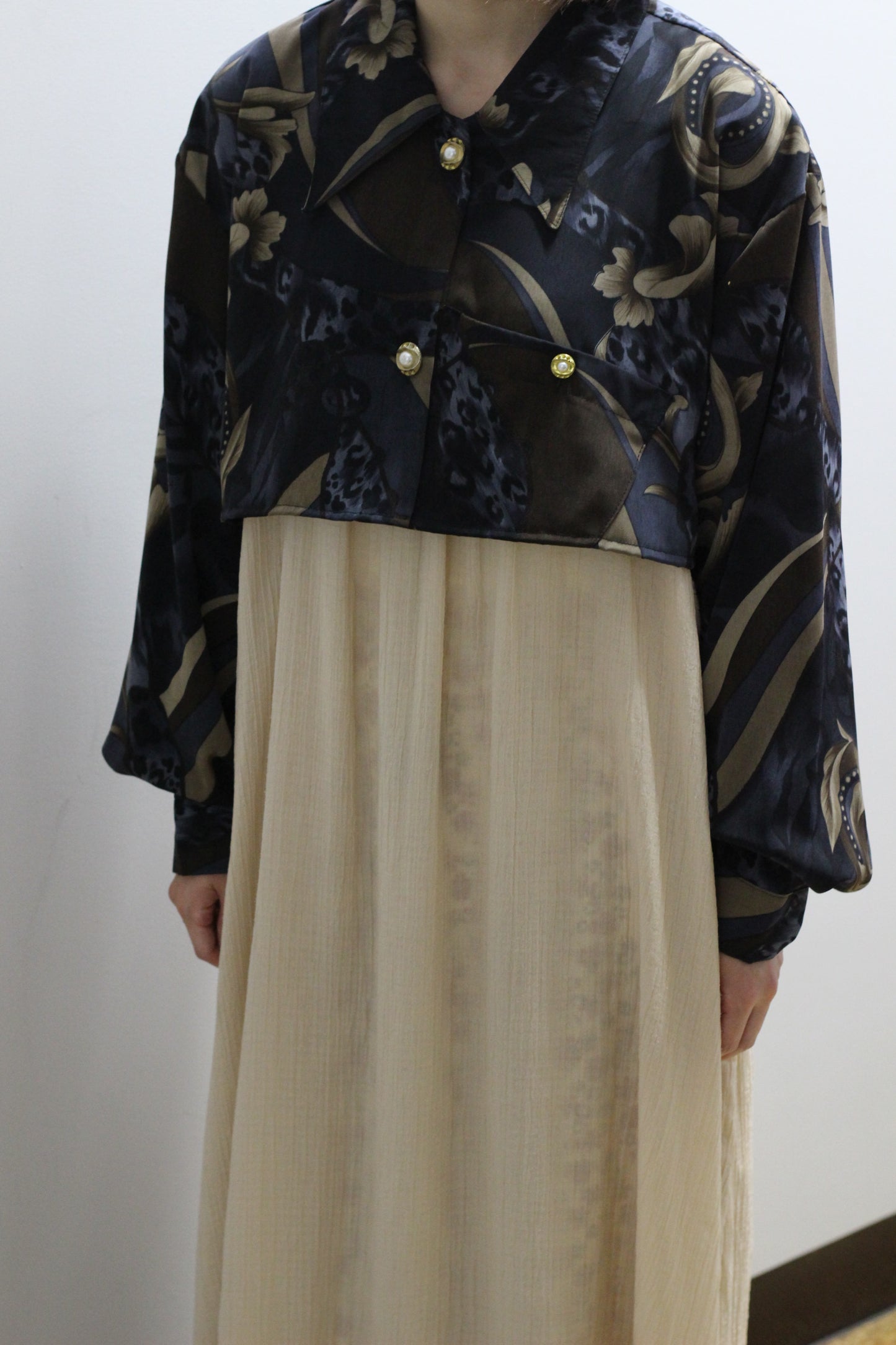 Remake Vintage Design Short Blouse x5点
