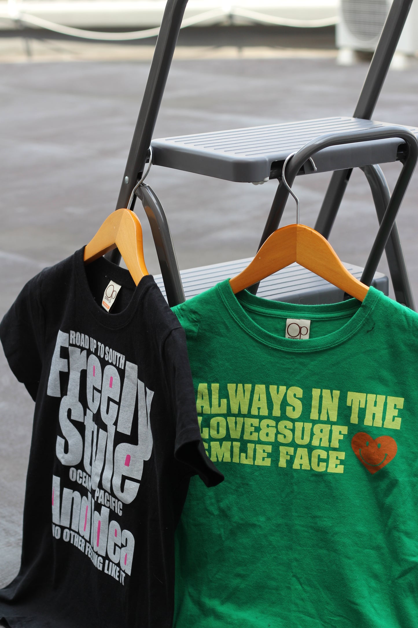 Y2K Style Surf Brand T-Shirt Bulk x15点