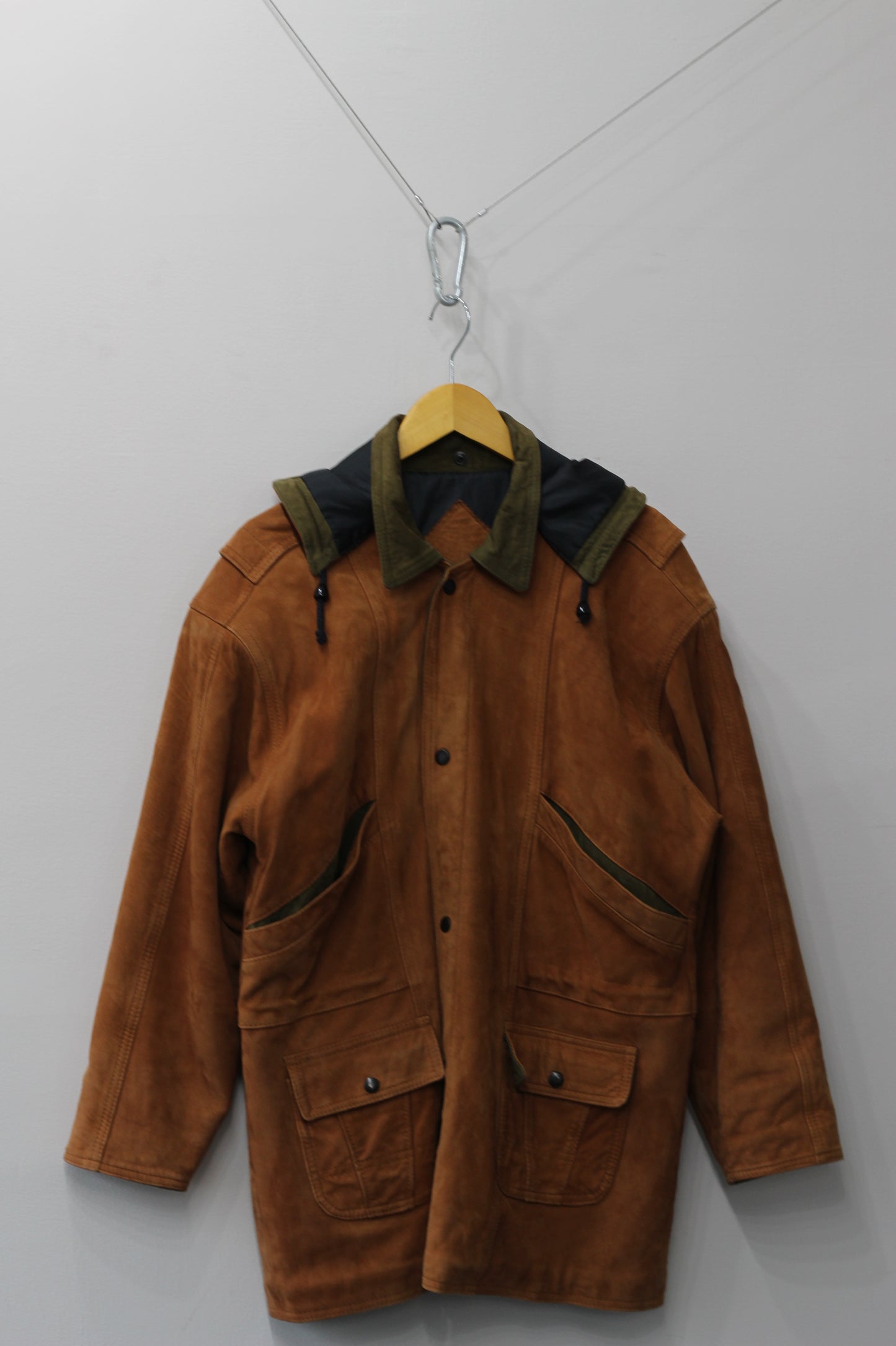 Made In Finland & Australia Suede Hooded Jacket x2点