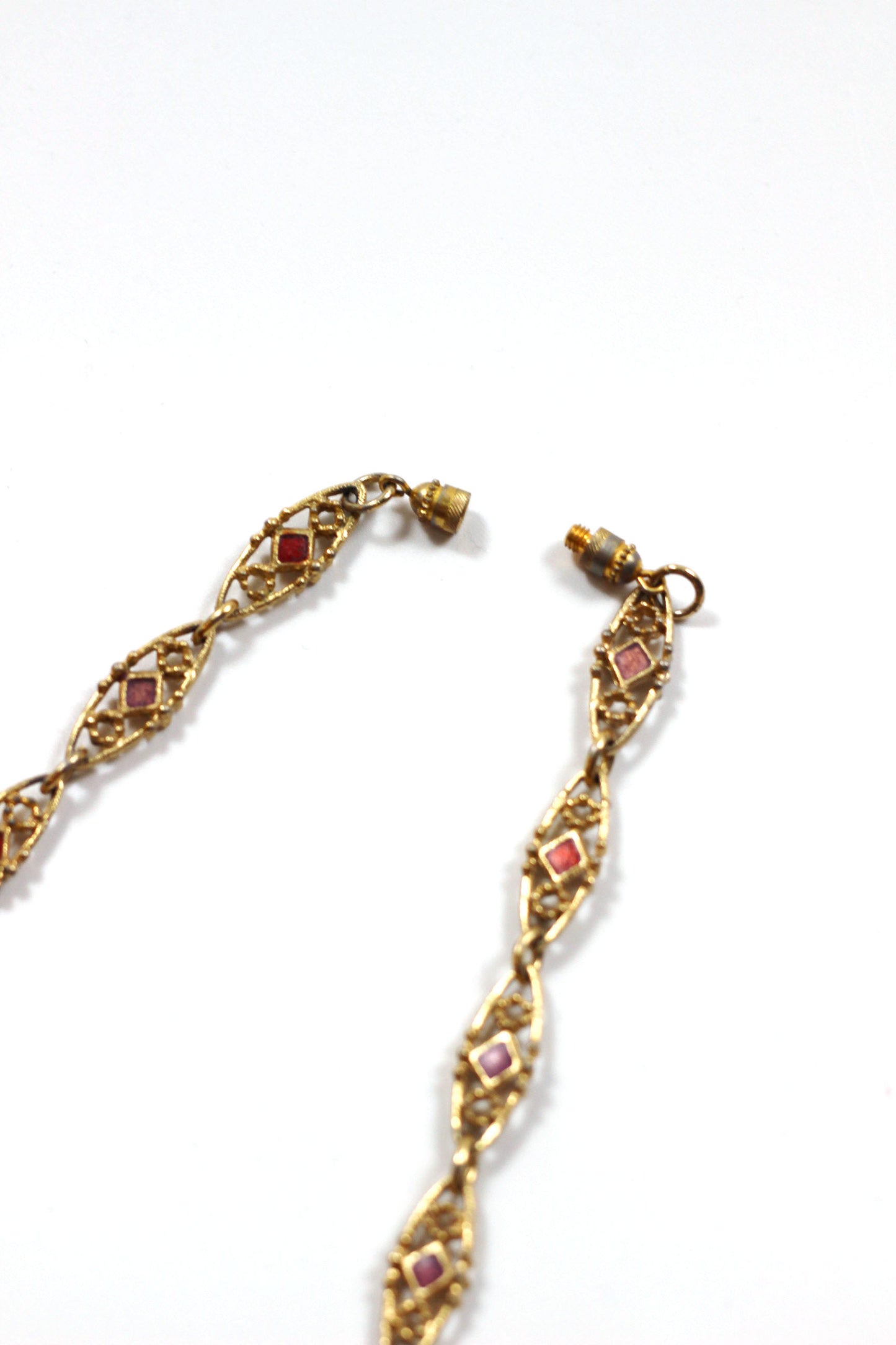 Vintage gold necklace エキゾチックな魅力が漂う