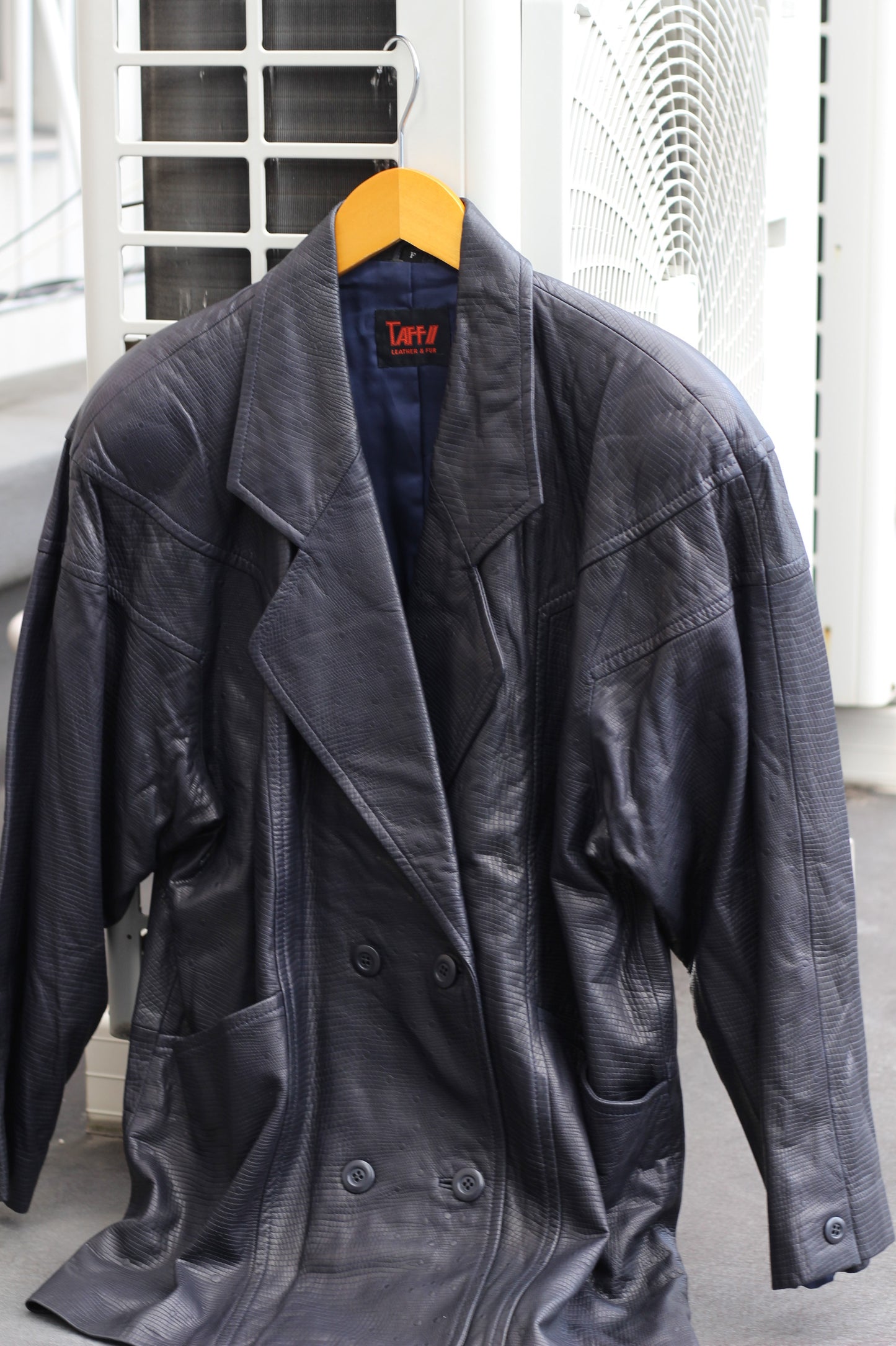 Women's Vintage Double-Breasted Leather Jacket x3点