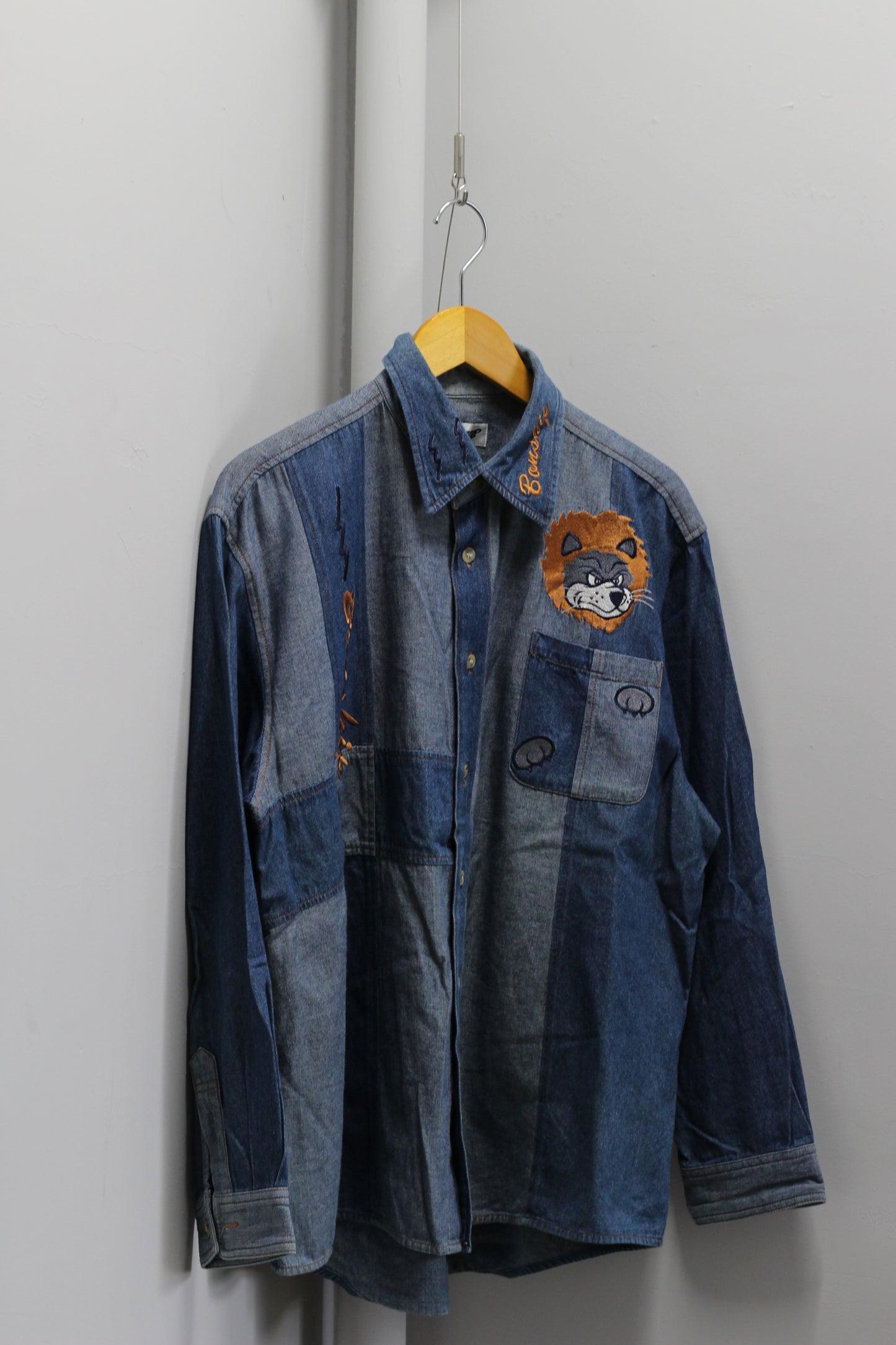 Character Design Denim Shirt x2点